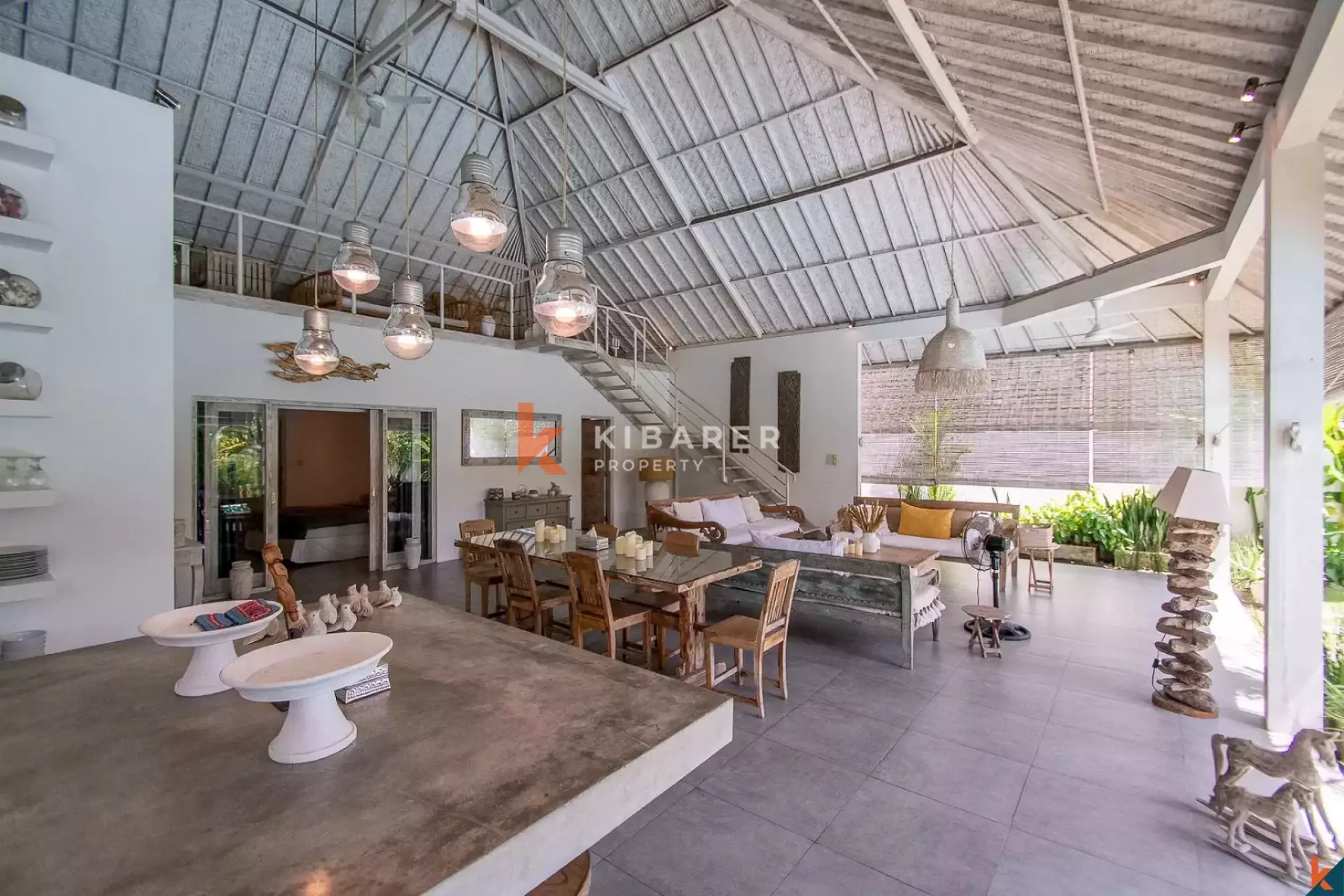 Island Living at Its Finest – Three Bedroom Garden Villa in Batu Belig