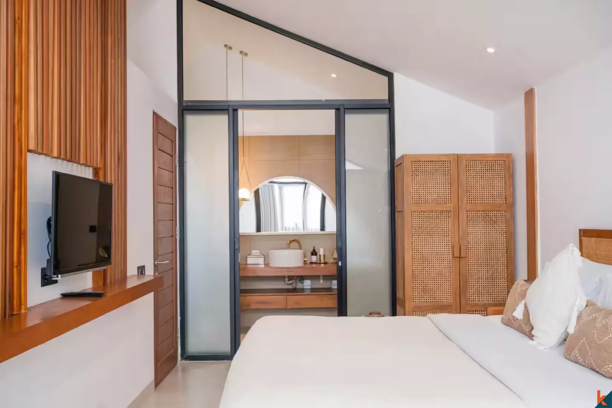 Vila satu kamar tidur menawan dengan hak sewa dan ROI yang baik di Padonan