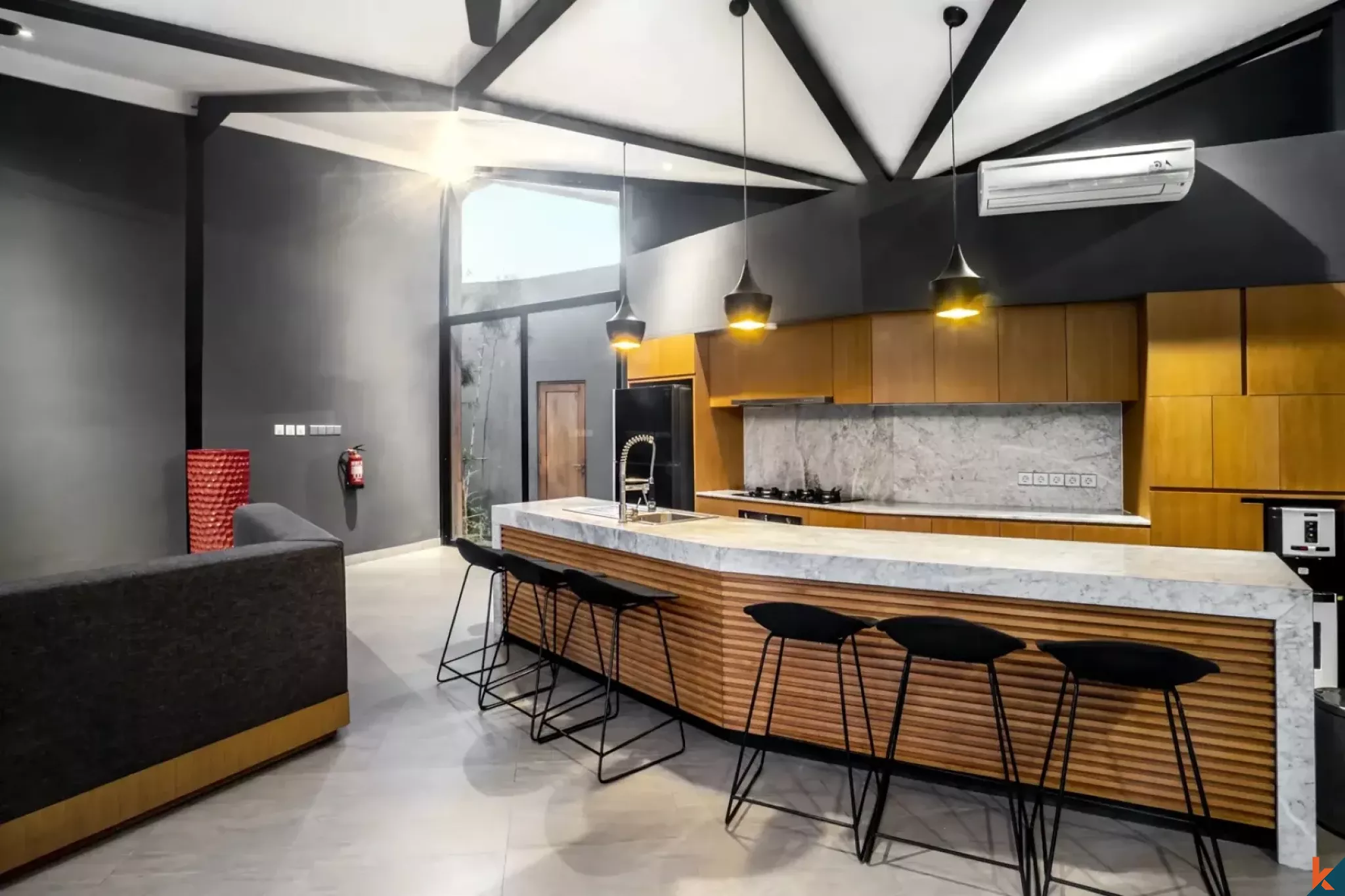 Properti Sewa Berkelas dengan 6 Kamar Tidur dan Pemandangan Hutan di Ubud - Mas