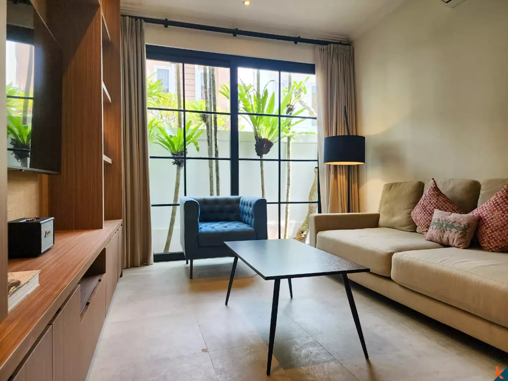 Villa Townhouse Modern Tiga Kamar Tidur Dijual di Seminyak