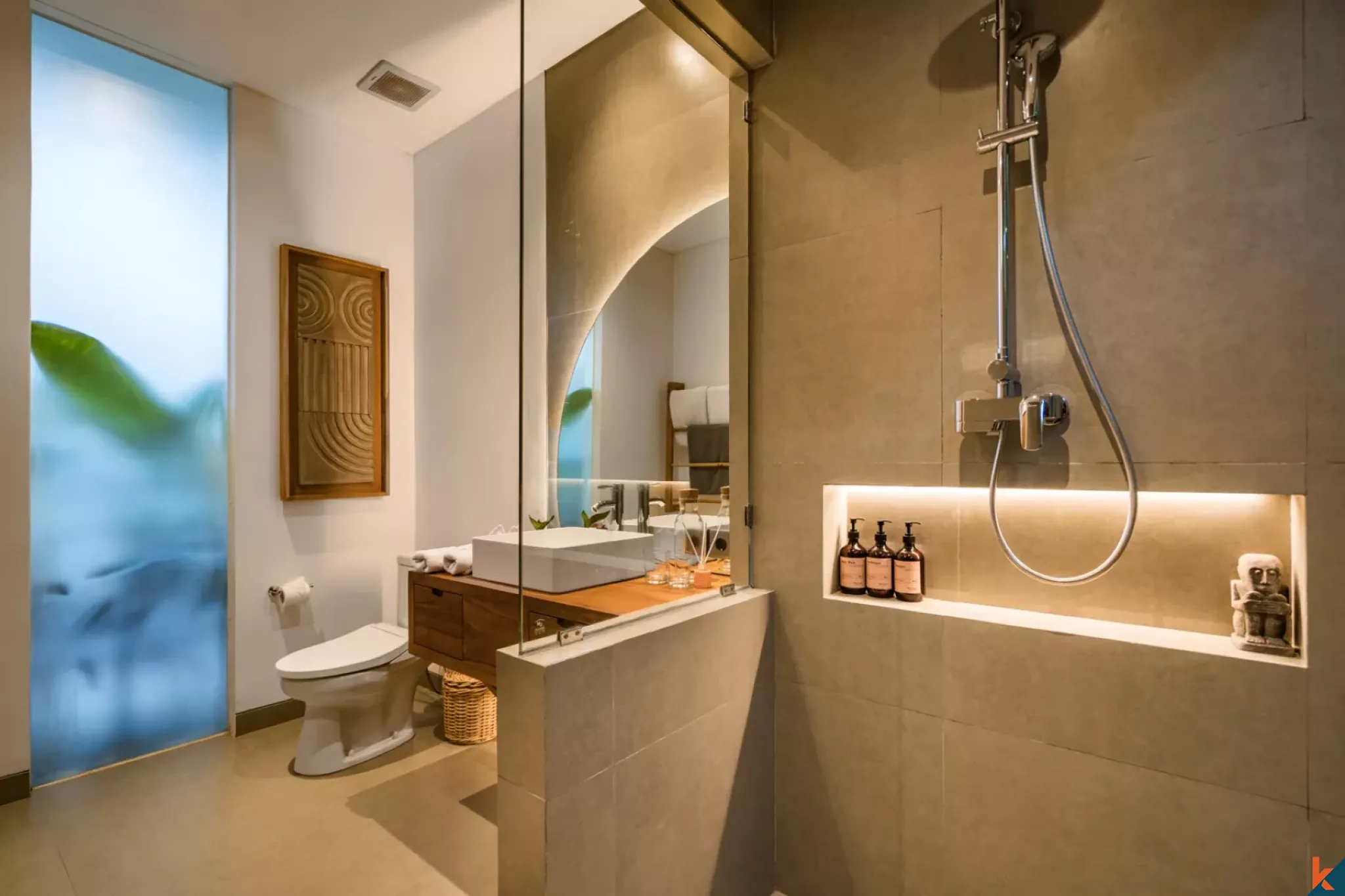 Modern and Exquisite Three Bedroom Investment Leasehold Property in Ubud - Singakerta