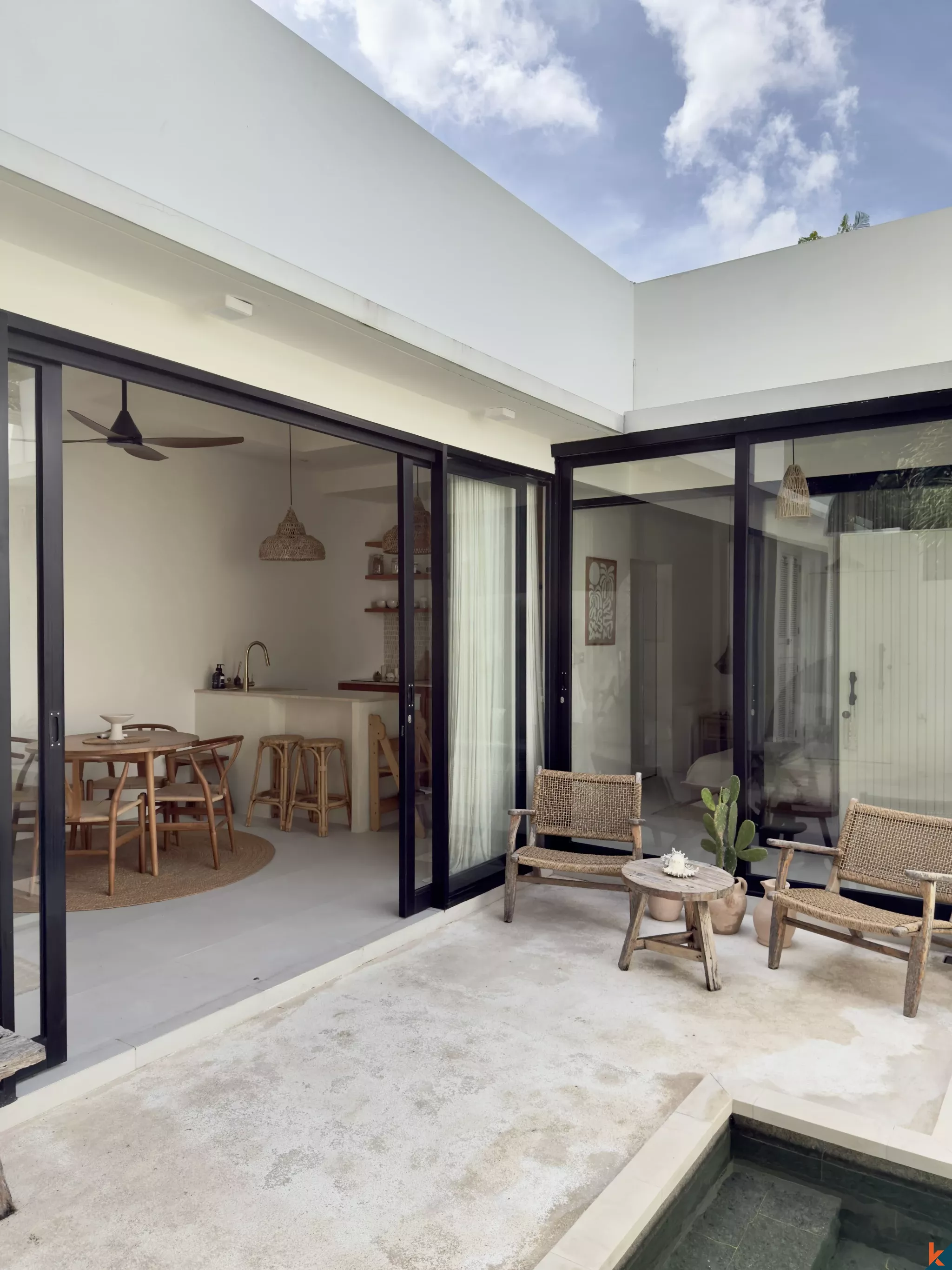 Elegant 2-Bedroom Tropical Villa with Private Pool in Tumbak Bayuh