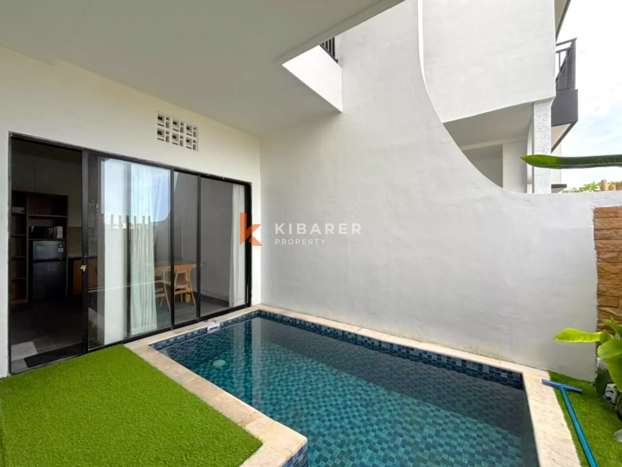 Vila Tamu Tertutup Tiga Kamar Tidur Baru di Munggu