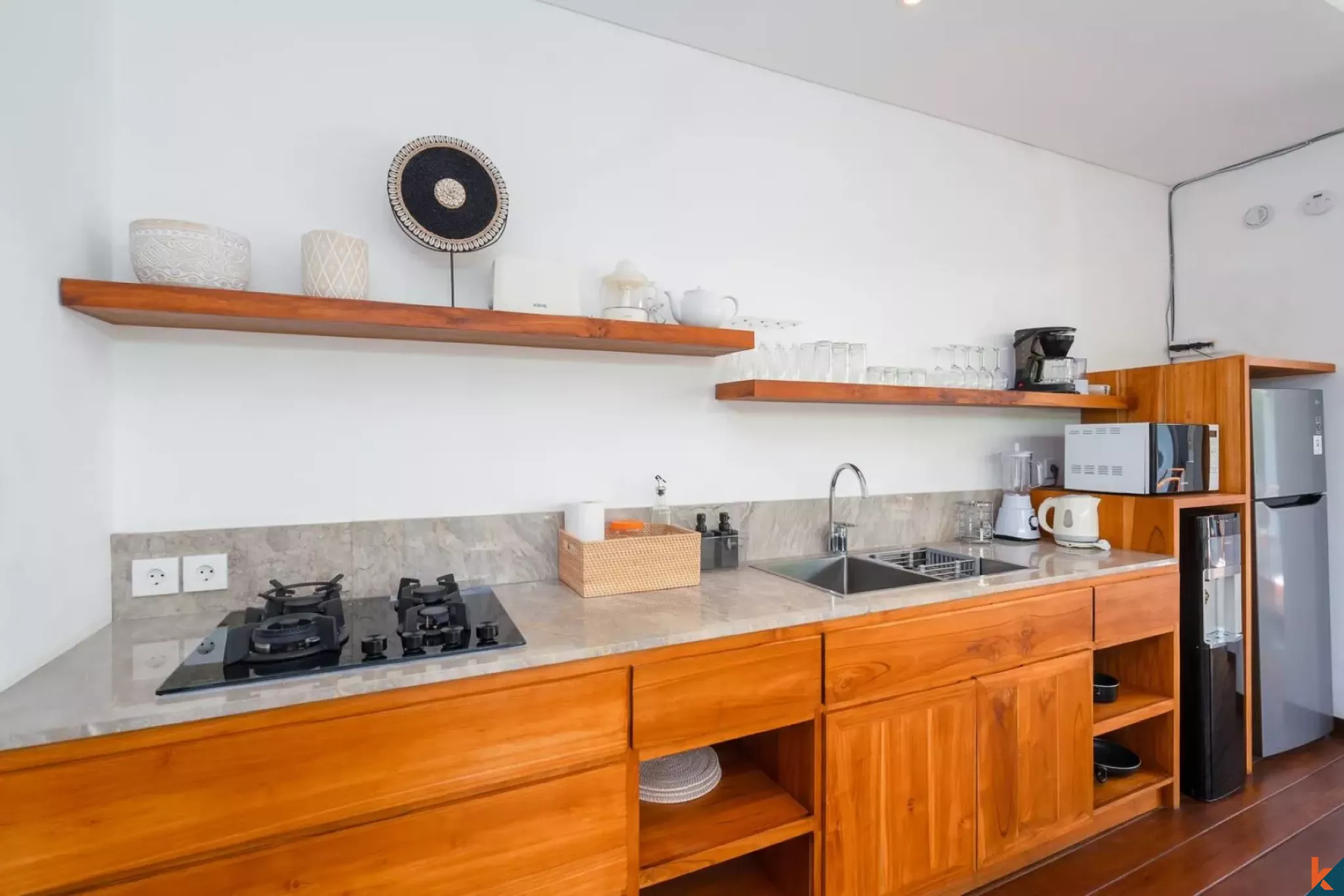 Two Bedroom Villa for Lease Walking Distance to the Beach in Nyanyi