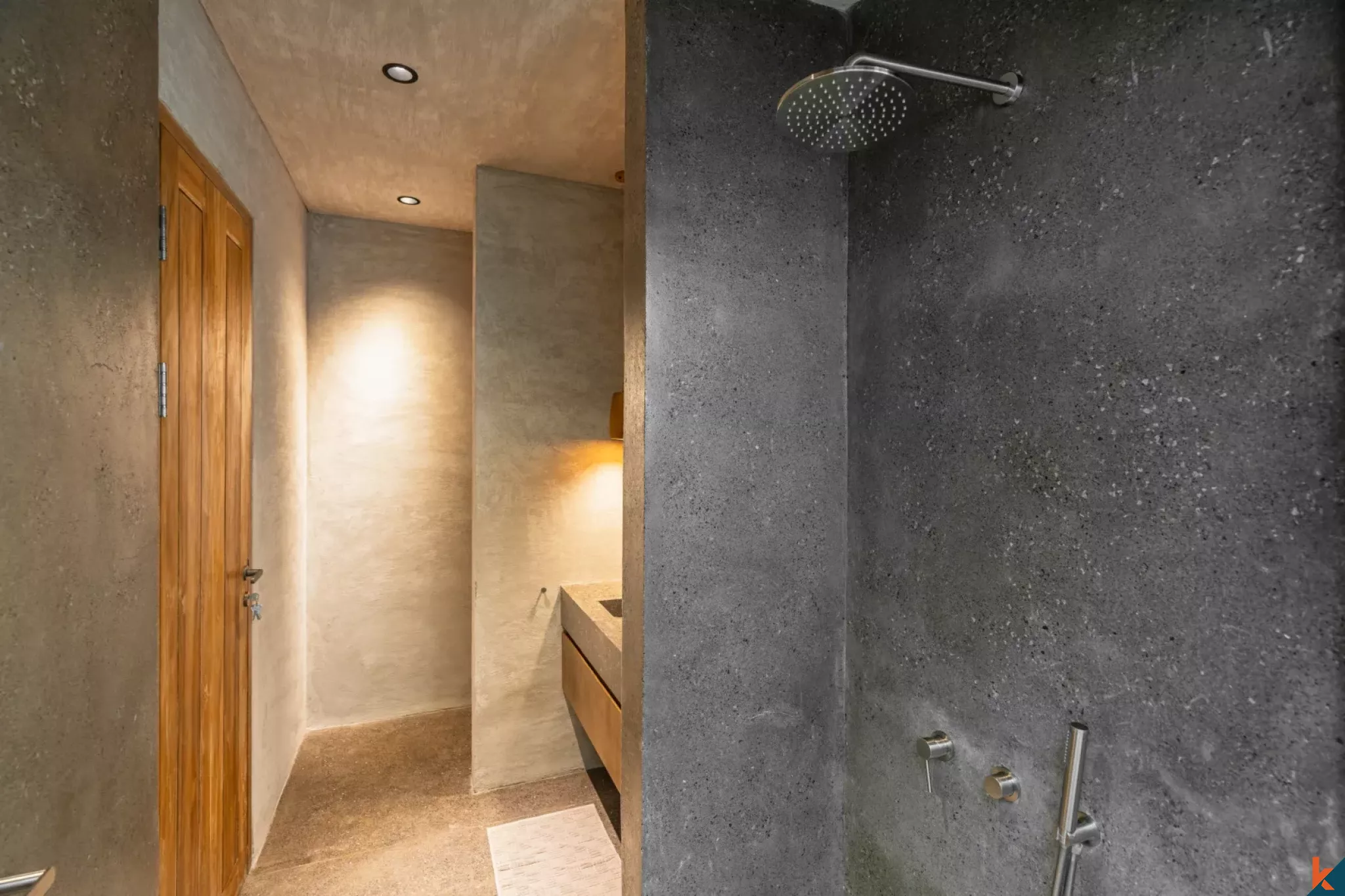 Serene two bedroom leasehold property with ricefield view in Seseh