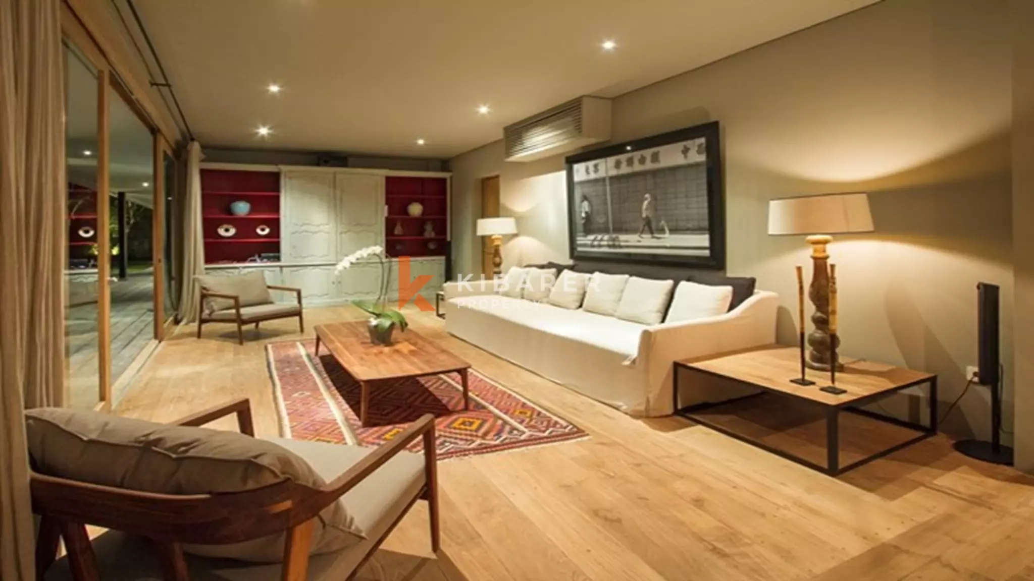 Charmante villa de cinq chambres avec jardin à louer à Canggu