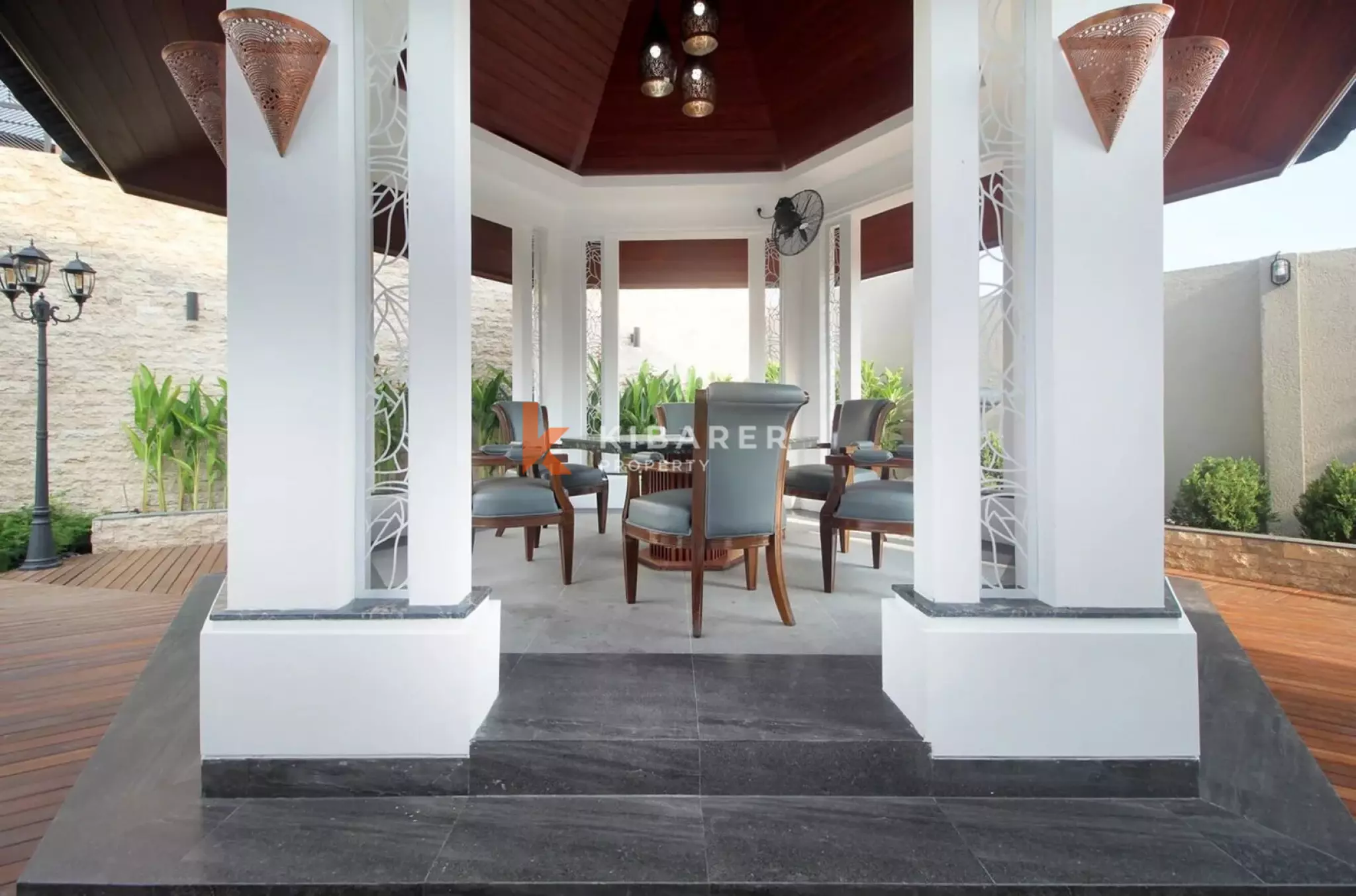 Vila Mewah Empat Kamar Tidur di Sukawati – Dekat Pusat Ubud