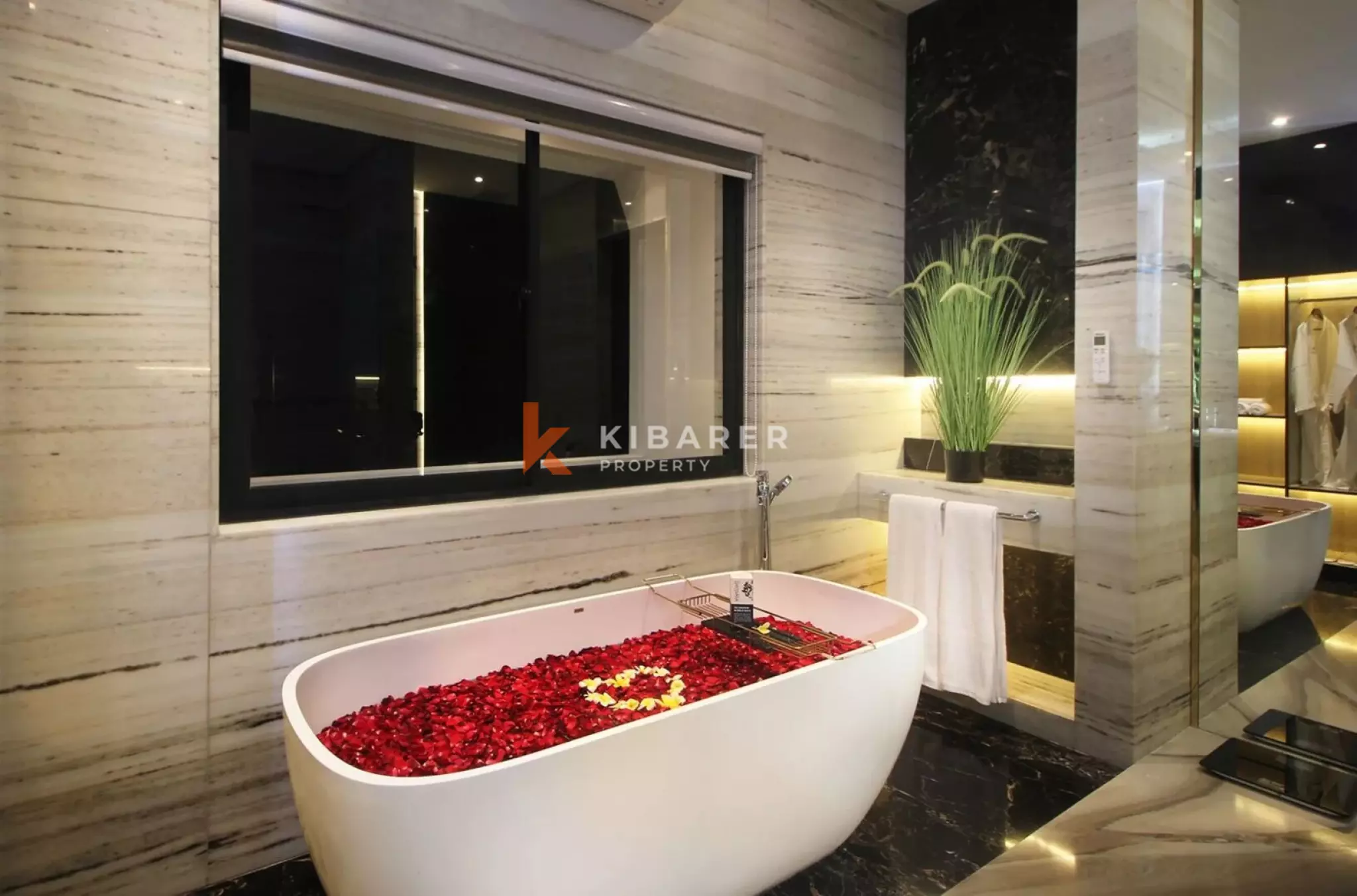 Vila Mewah Empat Kamar Tidur di Sukawati – Dekat Pusat Ubud