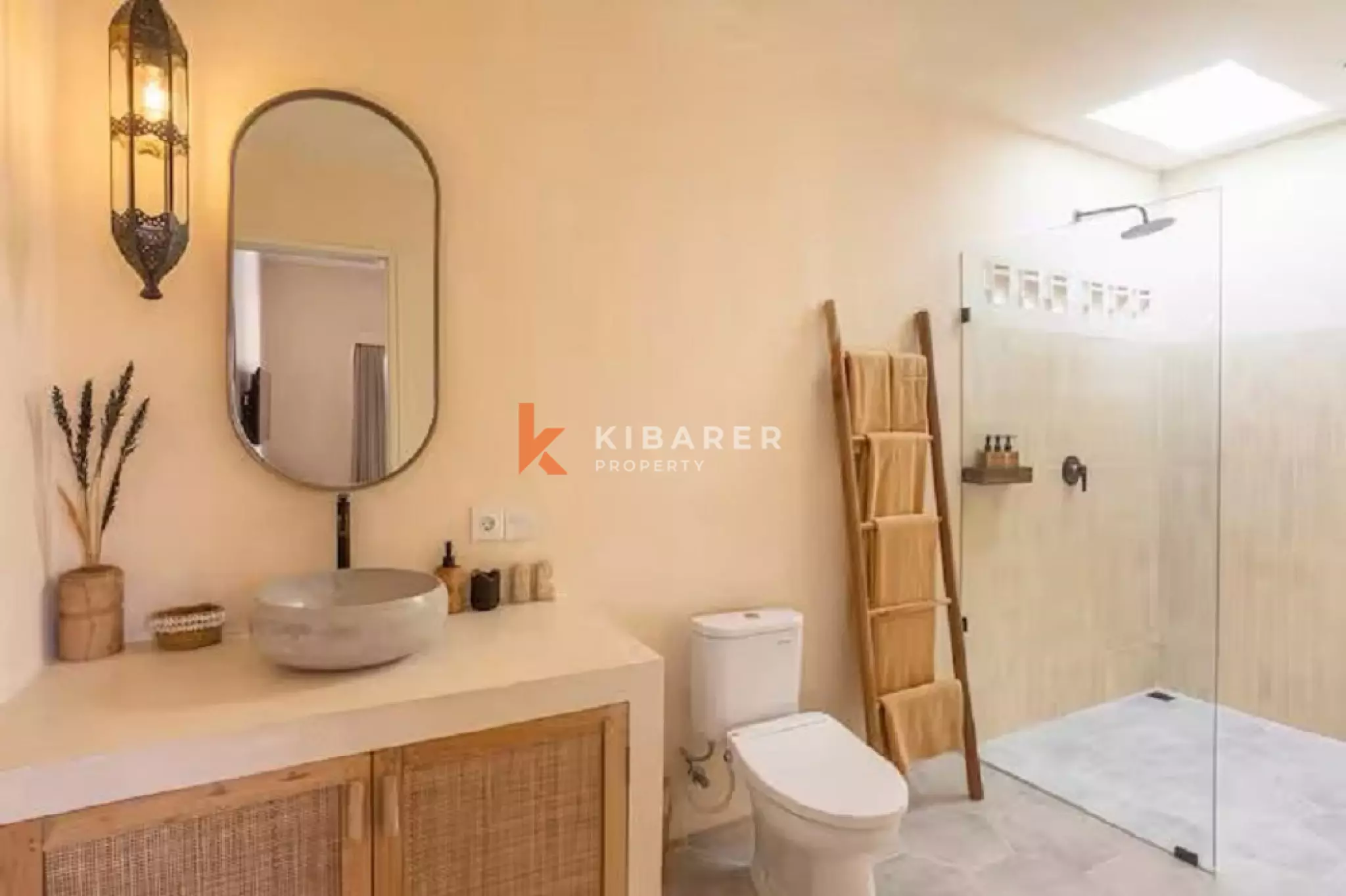 Lovely Mediterranean Three-Bedrooms Villa in Vibrant Pererenan