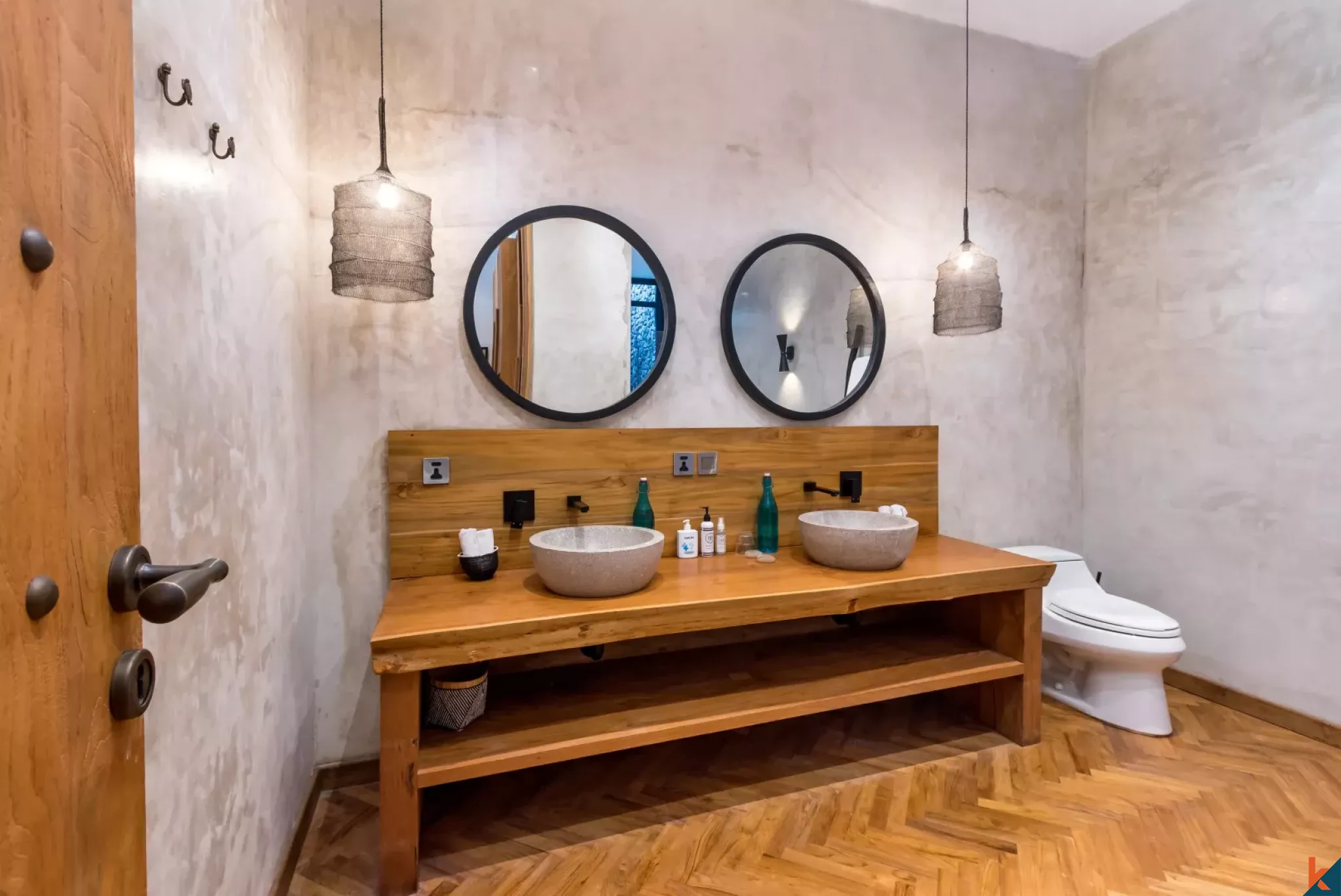 High Quality Leasehold Real Estate in the Heart of Seminyak