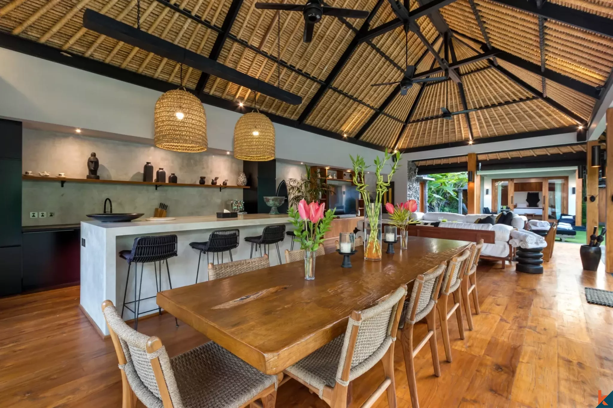 High Quality Leasehold Real Estate in the Heart of Seminyak