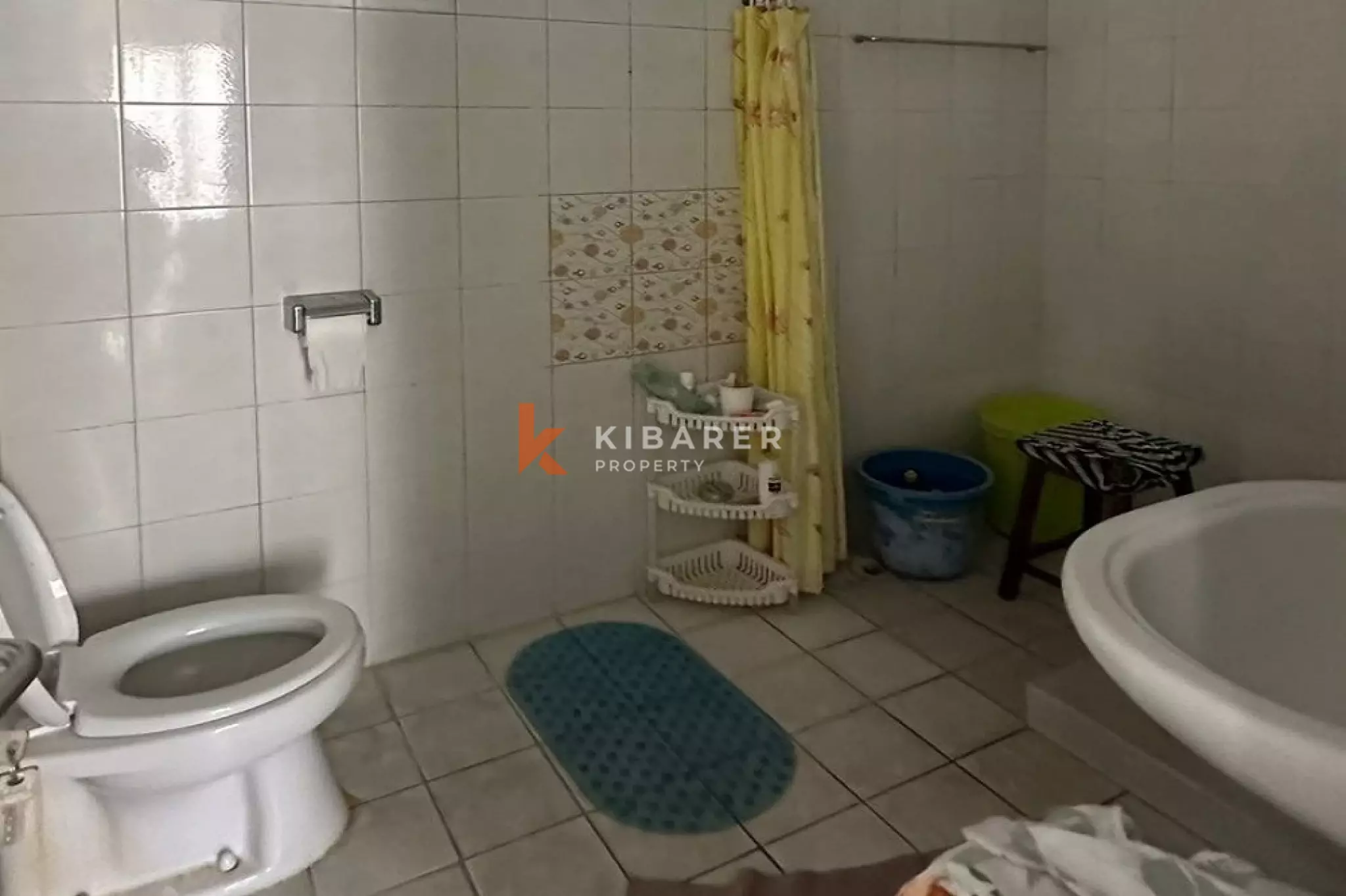 Strategic Unfurnished Family Home Three-Bedrooms in Seminyak