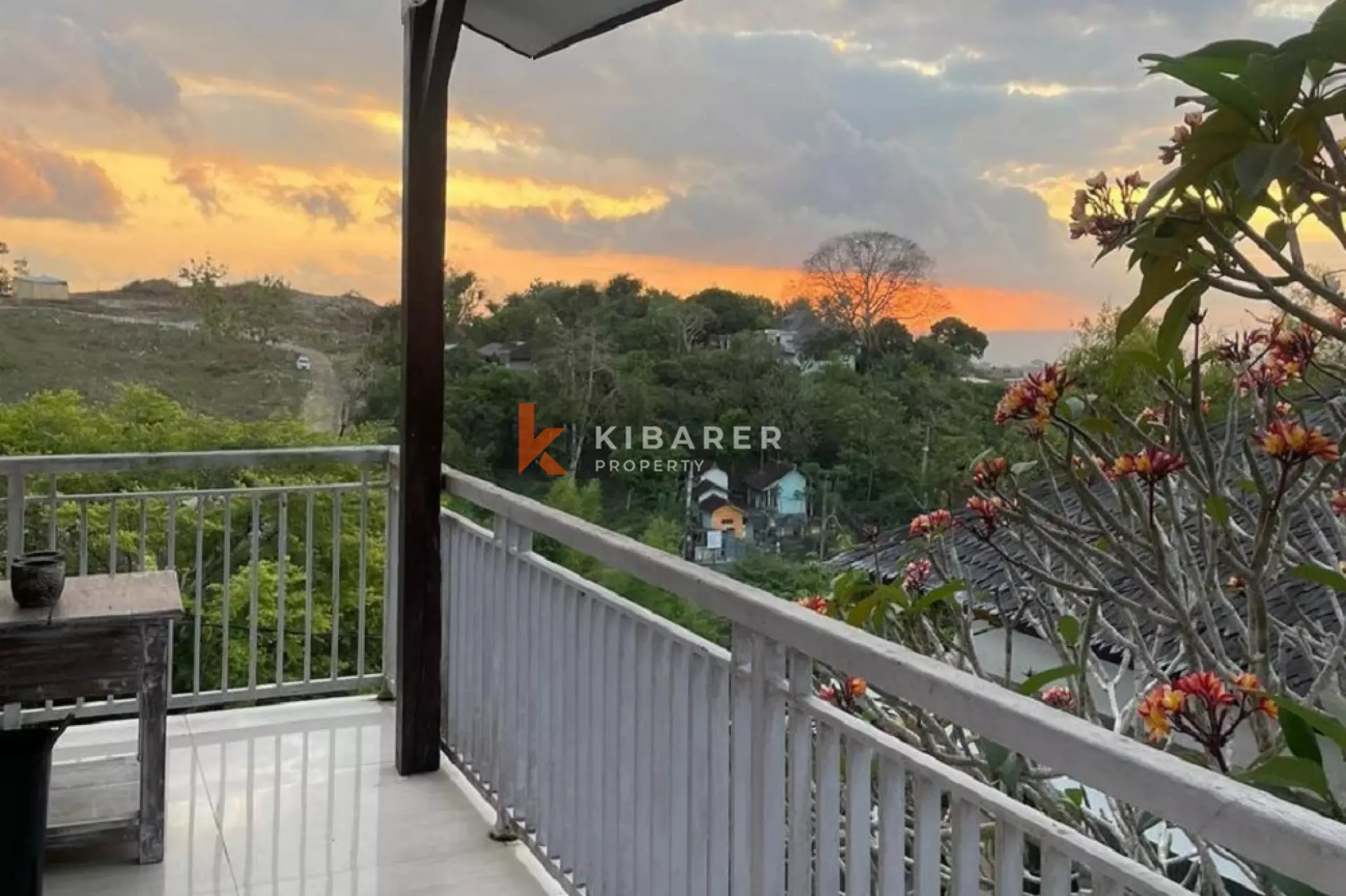 Strategic Four-Bedrooms Enclosed Living Villa in Balangan-Uluwatu