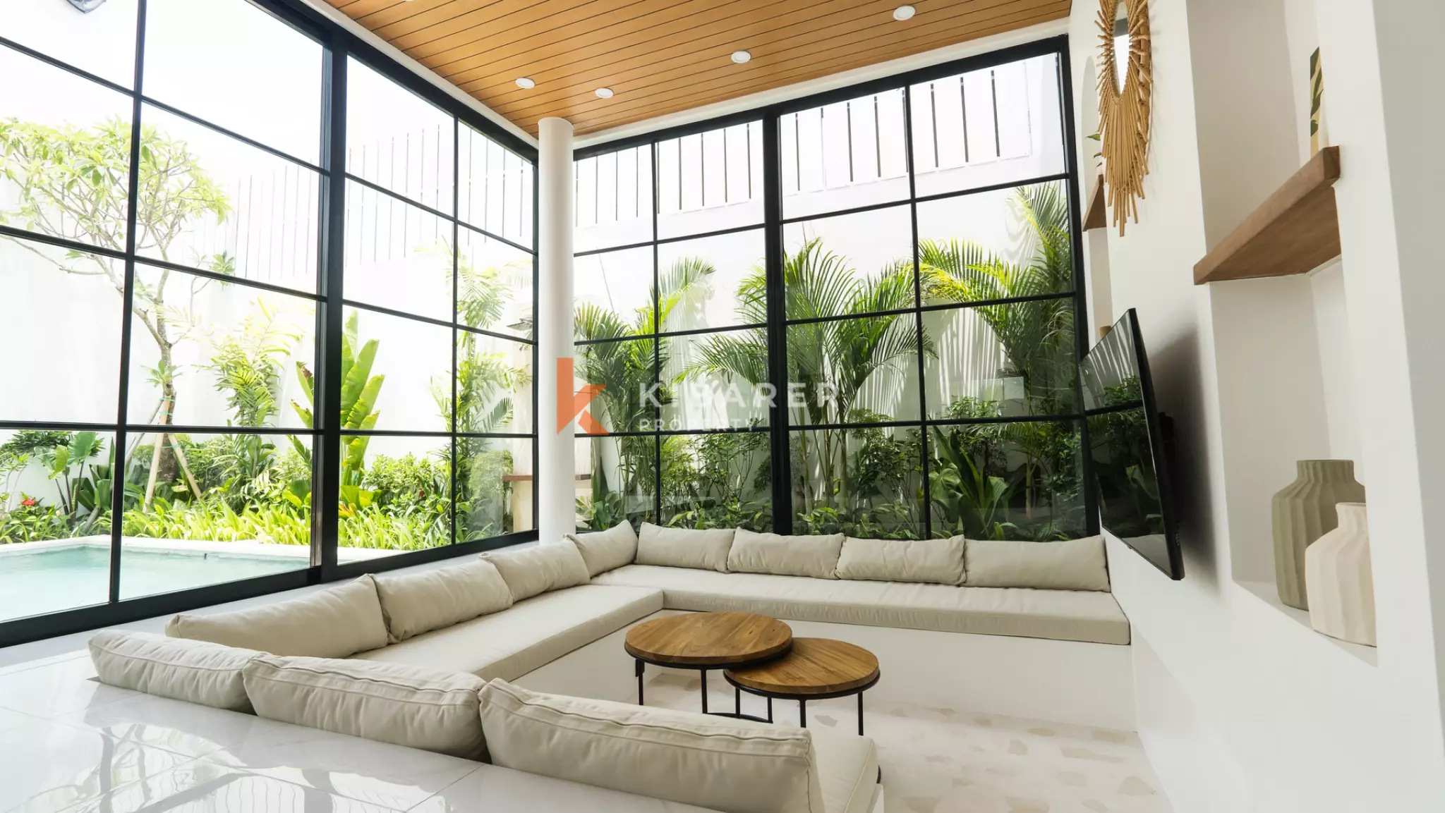 Umalas Modern Retreat - Two Bedroom with Sunken Living Room