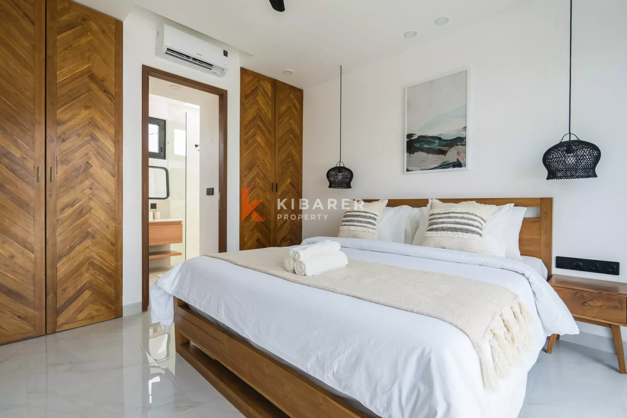 Umalas Modern Retreat - Two Bedroom with Sunken Living Room