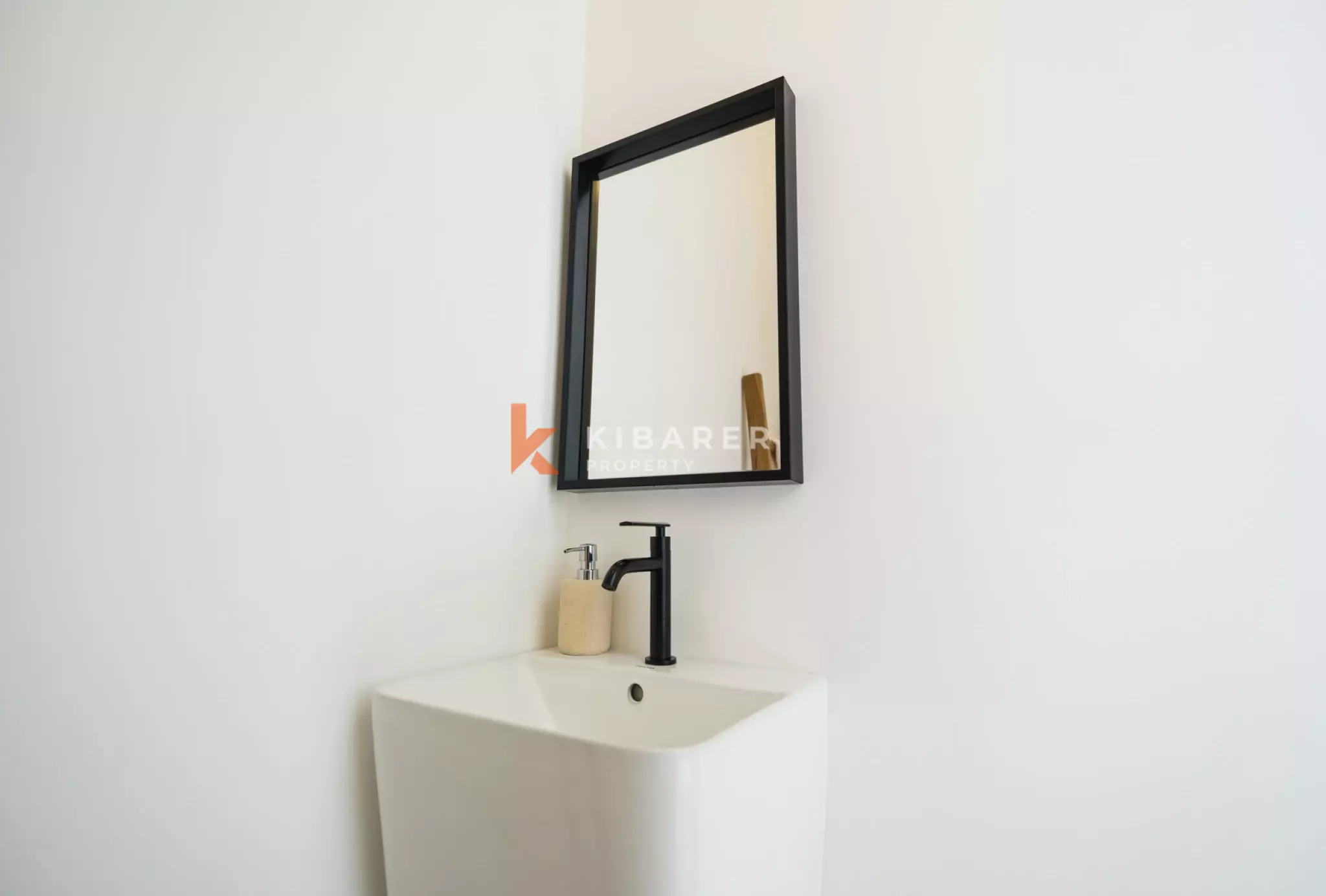 Umalas Modern Retreat - Two Bedroom with Sunken Living Room