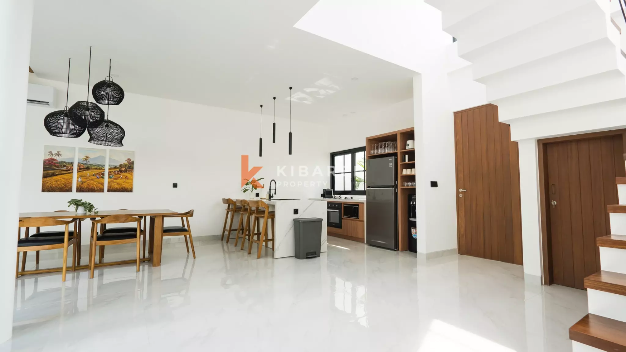 Umalas Modern Retreat - Two Bedroom with Sunken Living Room