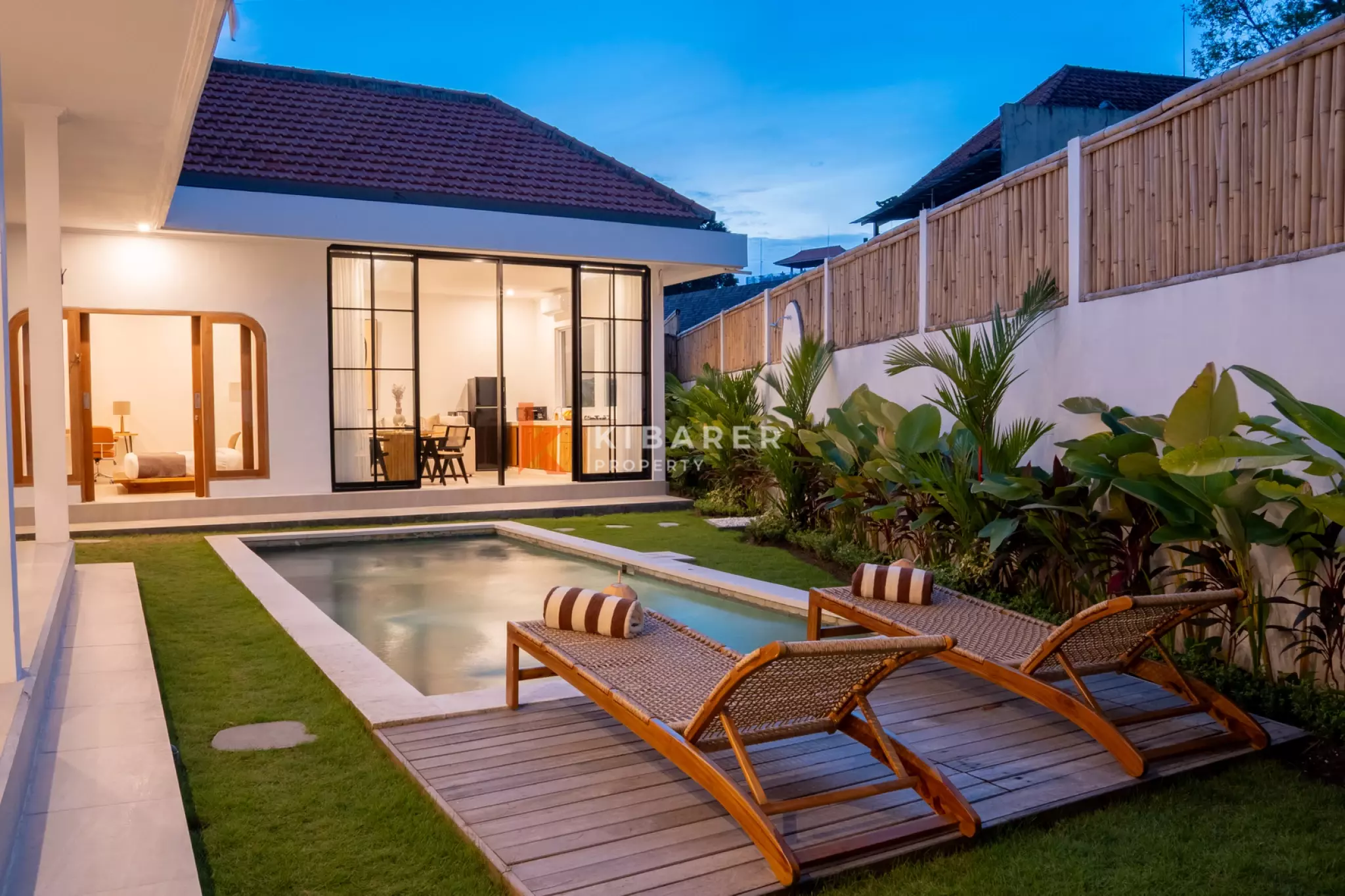 Villa moderne tropicale de 3 chambres avec jardin - Oasis privée à Canggu