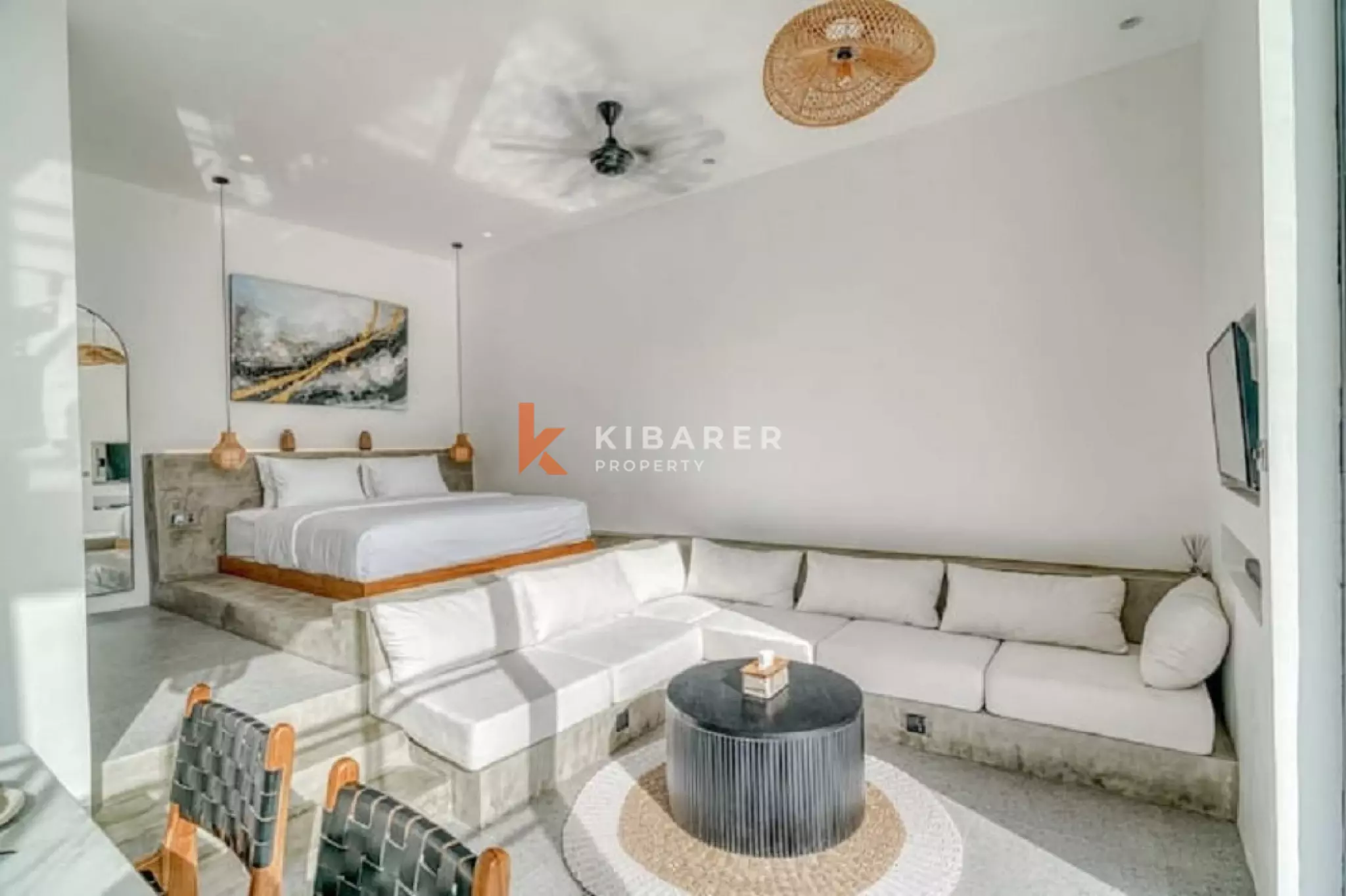 Vila Minimalis Modern Satu Kamar Tidur di Berawa yang Dinamis