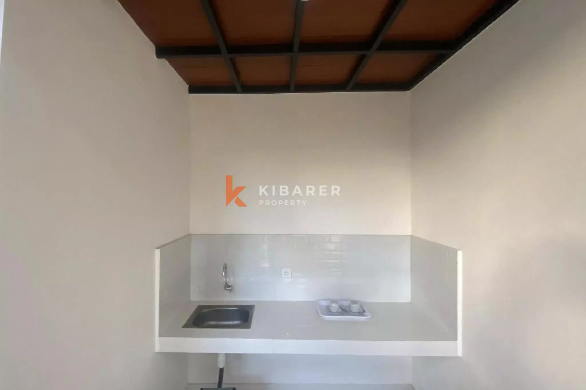 Beachside Living One -Bedroom Studio Villa in Nyanyi