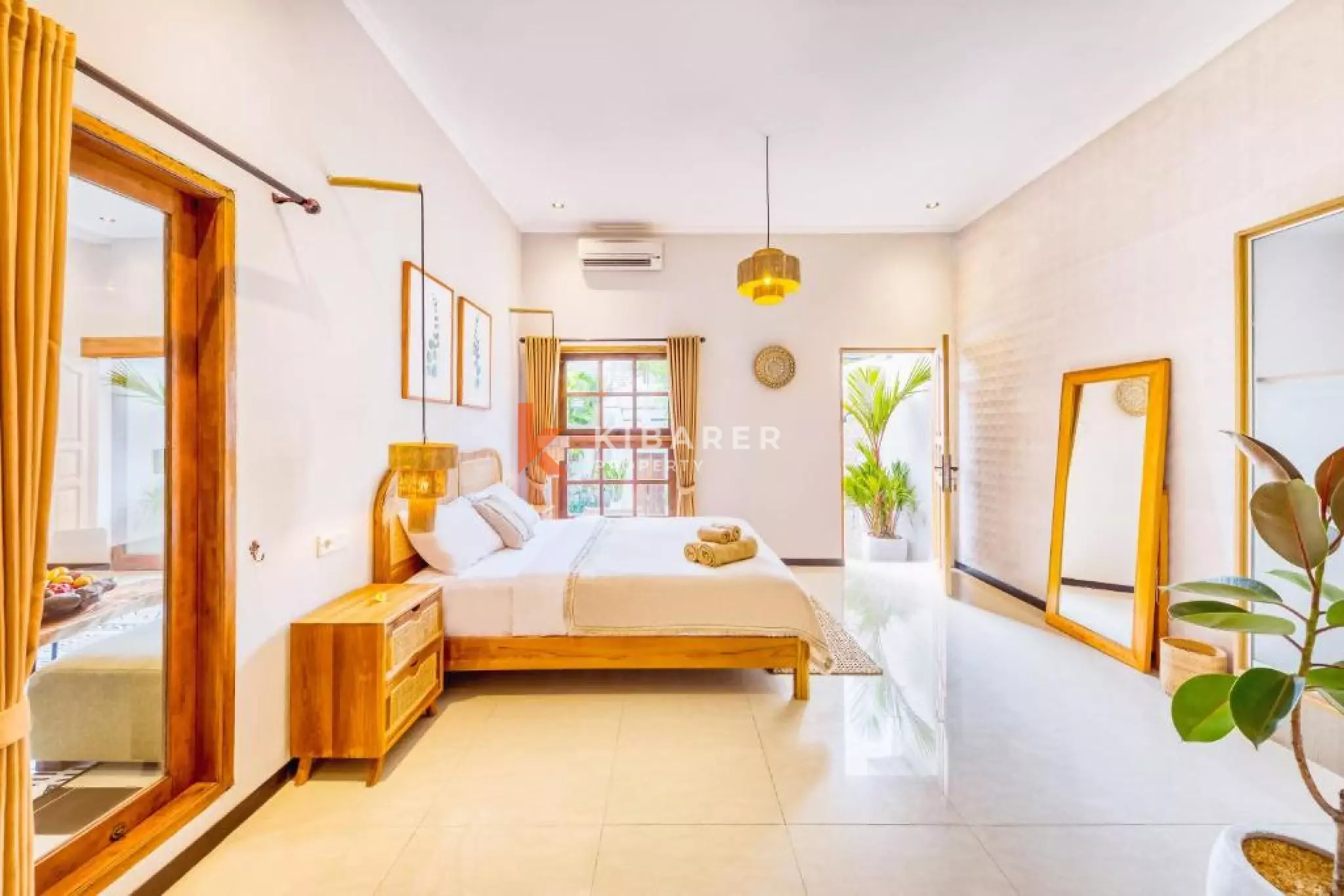 Comfortable Family Villa with Four Bedrooms in Berawa