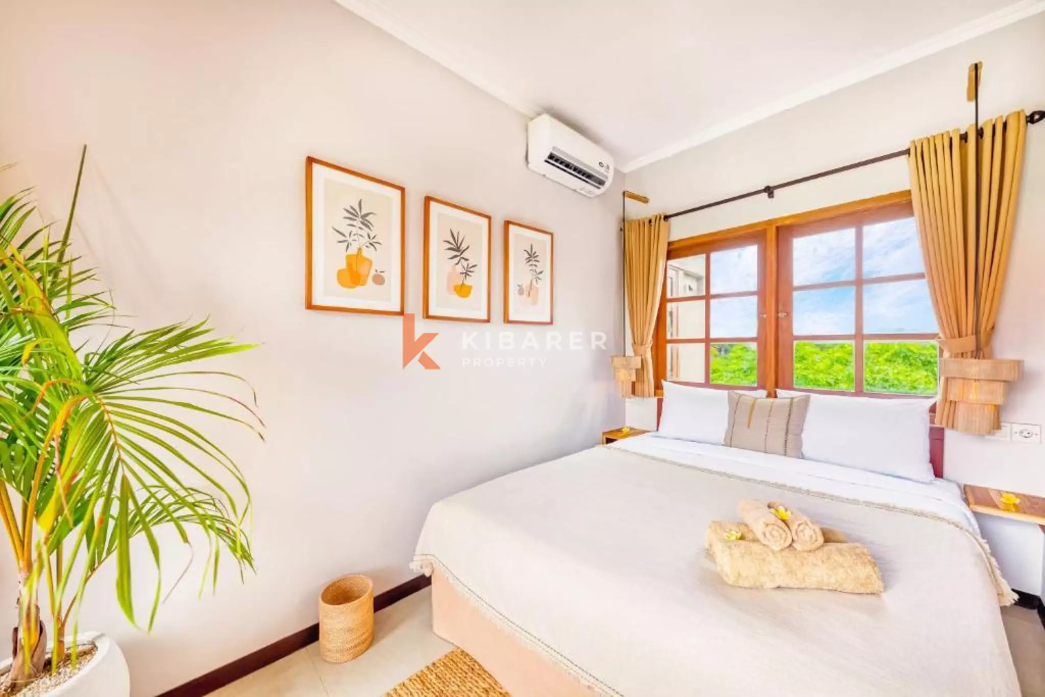 Comfortable Family Villa with Four Bedrooms in Berawa