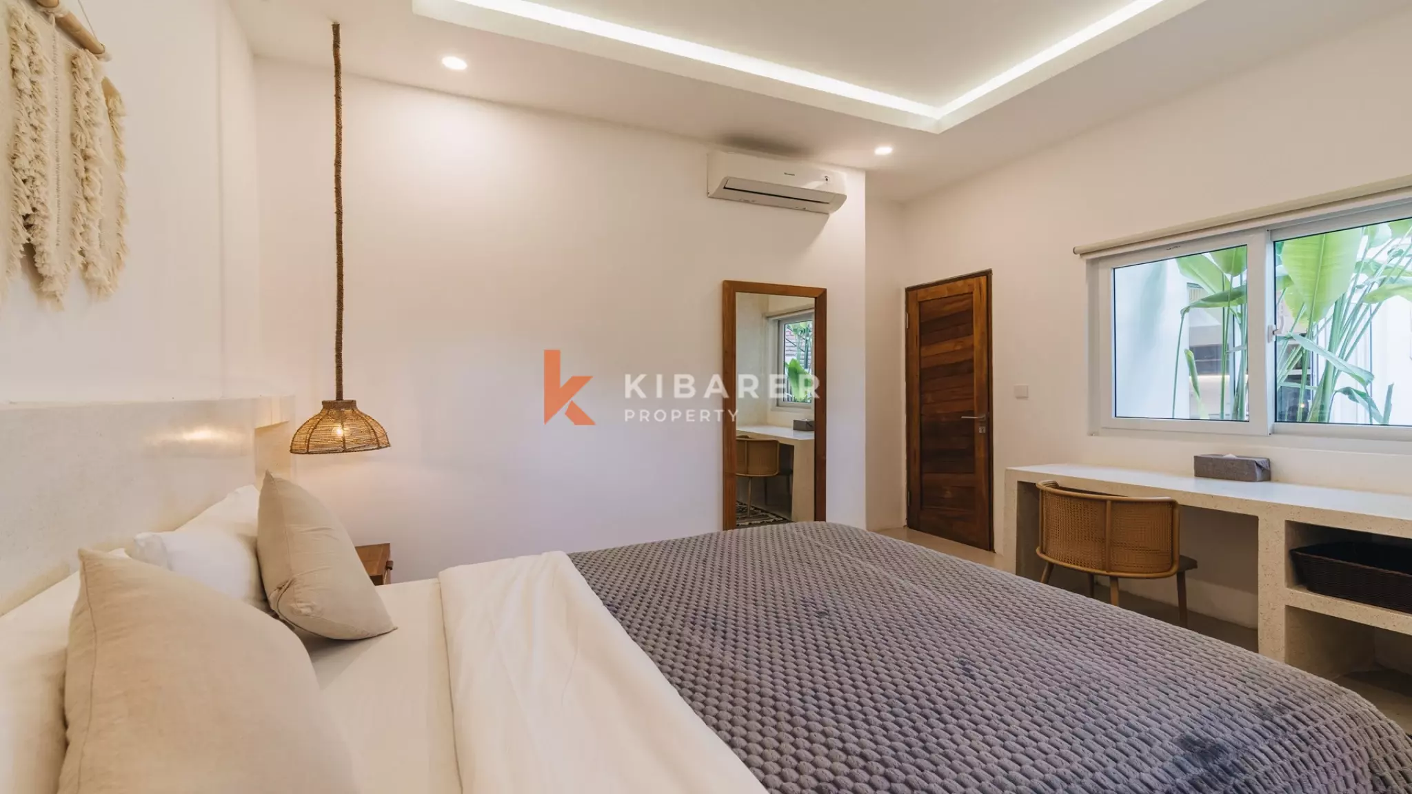 Villa Kolam Renang Dua Kamar Tidur yang Menawan dengan Pemandangan Indah di Atap Cemagi