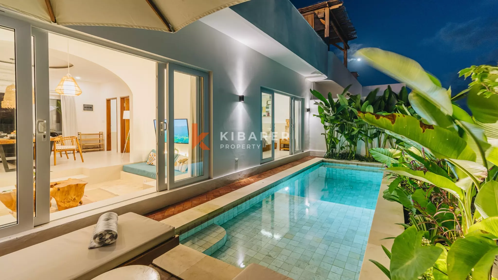 Villa Kolam Renang Dua Kamar Tidur yang Menawan dengan Pemandangan Indah di Atap Cemagi