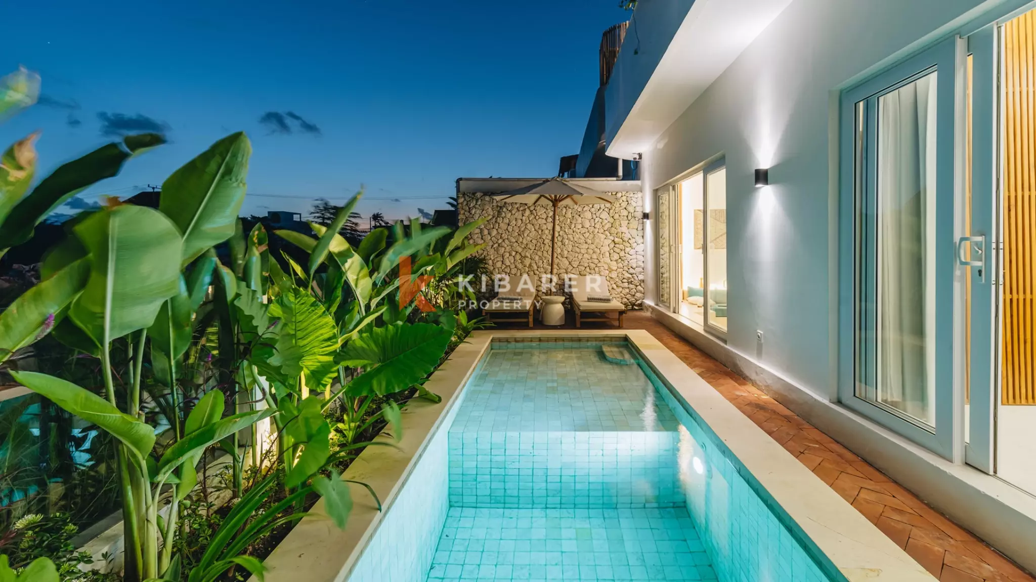 Villa Kolam Renang Dua Kamar Tidur yang Menawan dengan Pemandangan Indah di Atap Cemagi