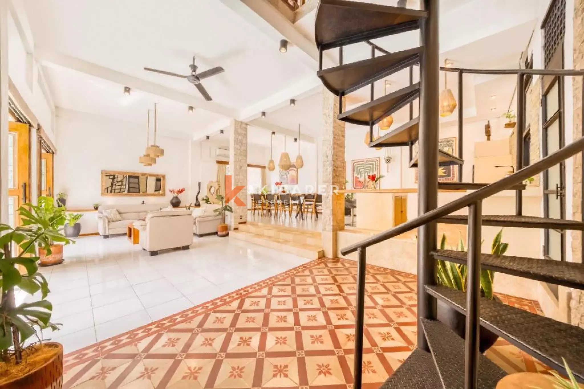 Spacious Six-Bedroom Villa in Prime Berawa Location