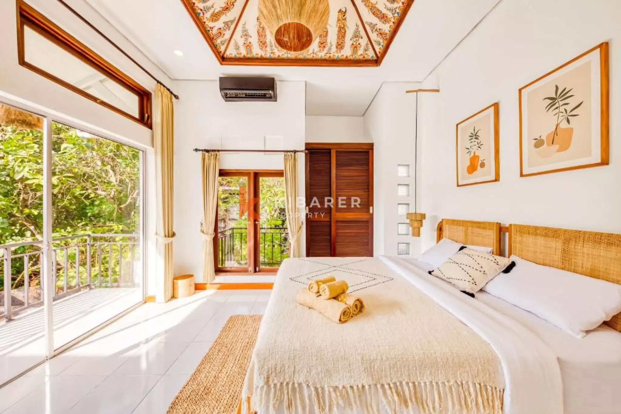 Spacious Six-Bedroom Villa in Prime Berawa Location