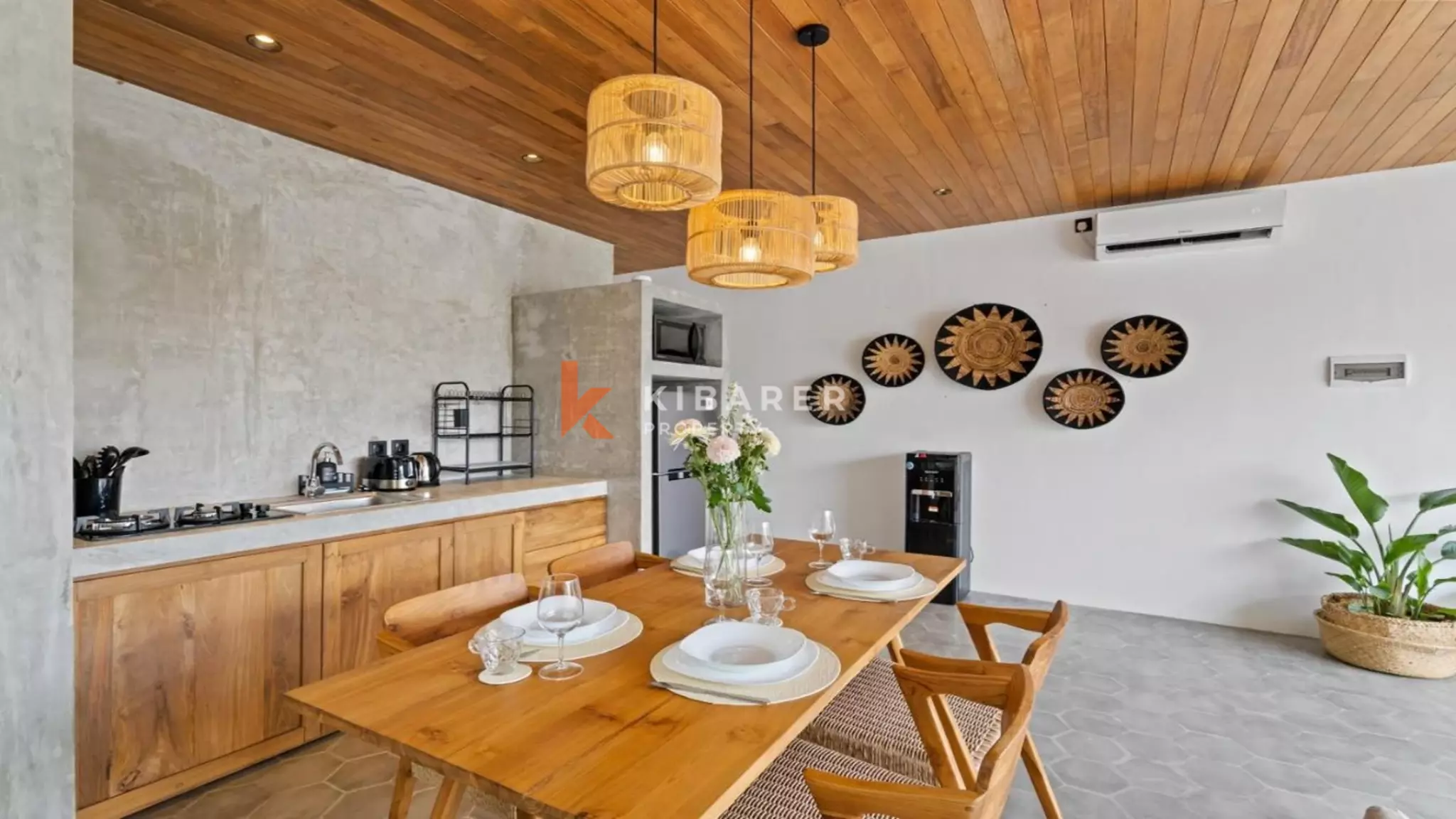 Villa contemporaine élégante avec piscine privée et une chambre à Canggu