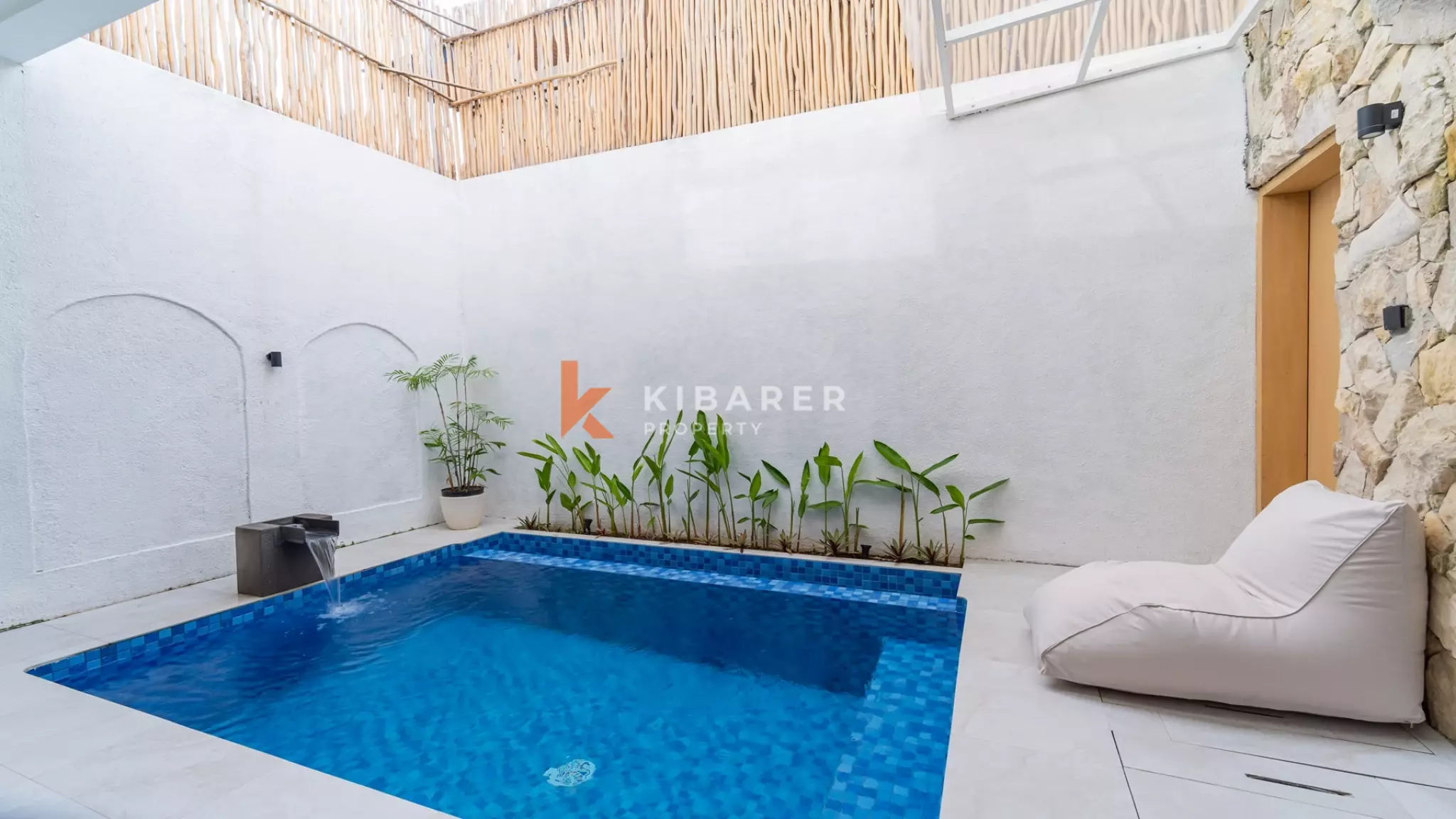 Contemporary Three-Bedroom Tropical Residence with Private Pool in Prime Jimbaran