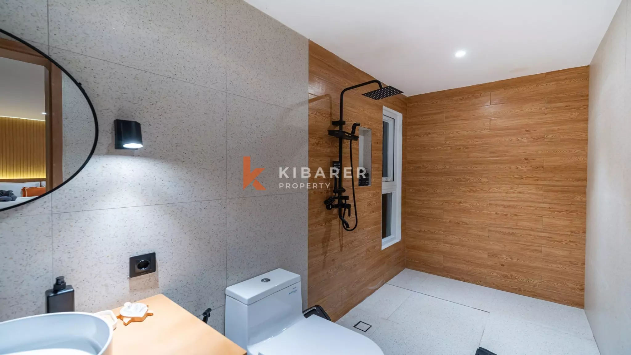 Contemporary Three-Bedroom Tropical Residence with Private Pool in Prime Jimbaran