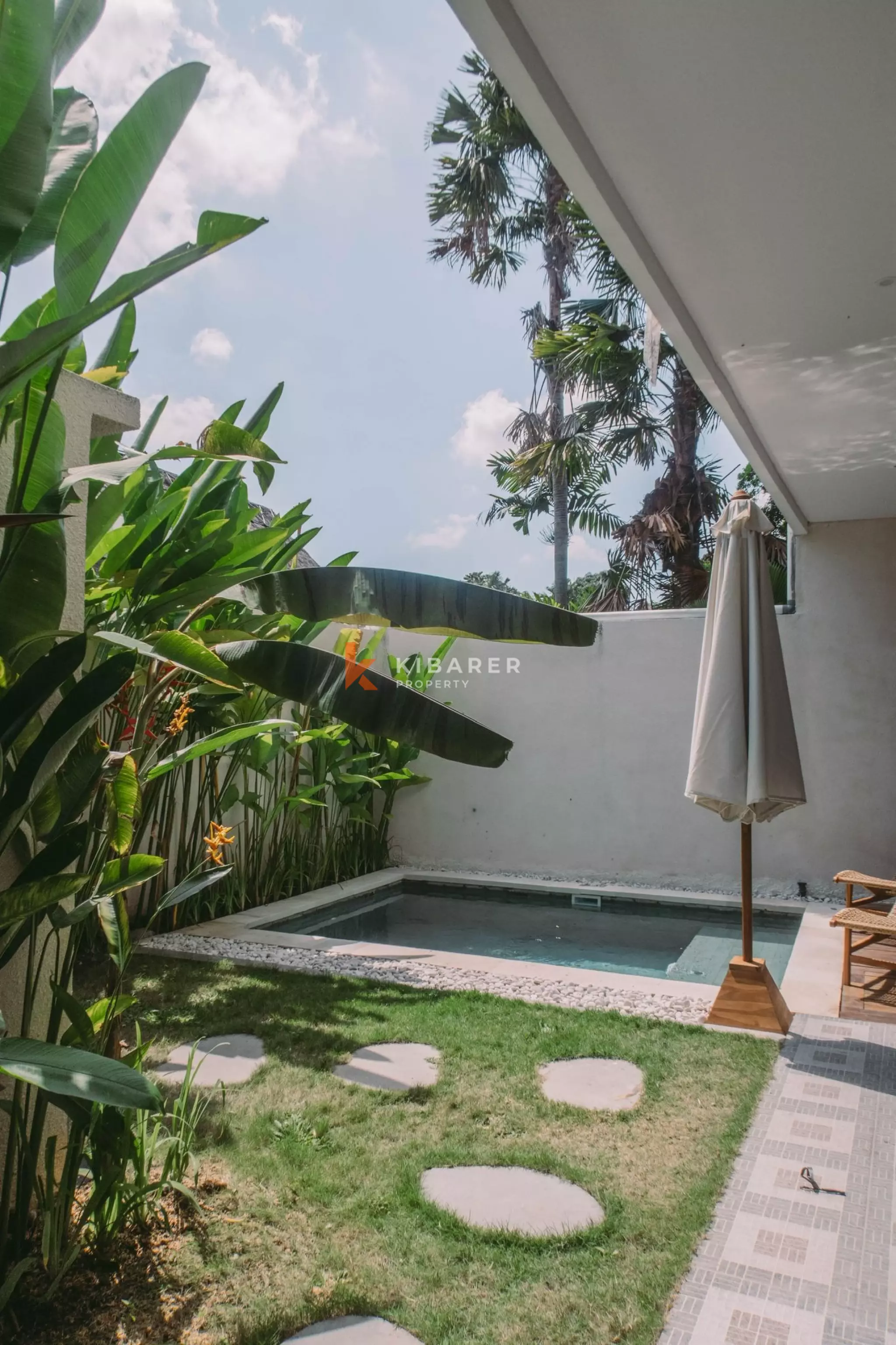 Sylish Elegant Two-Bedroom Villa in Canggu Kayutulang