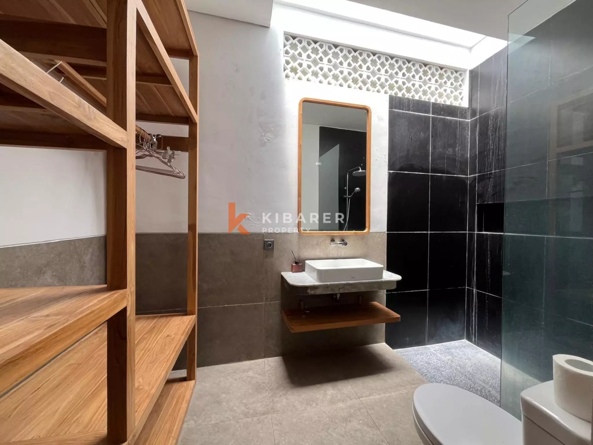 Cozy Two-Bedroom Enclosed Villa in Tumbak Bayuh