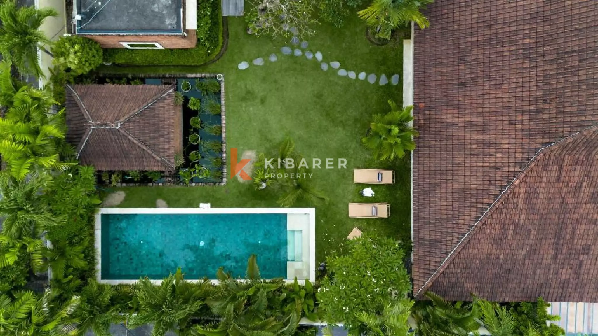 Exclusive Four-Bedroom Wooden Retreat Villa in Prime Umalas