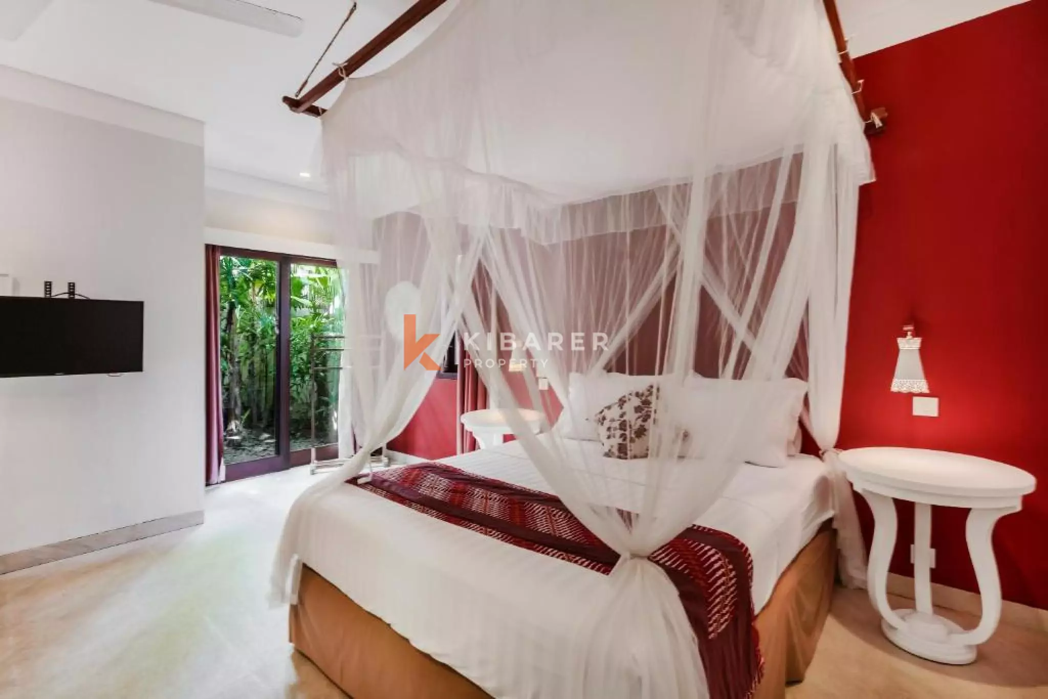 Exclusive Four-Bedroom Wooden Retreat Villa in Prime Umalas