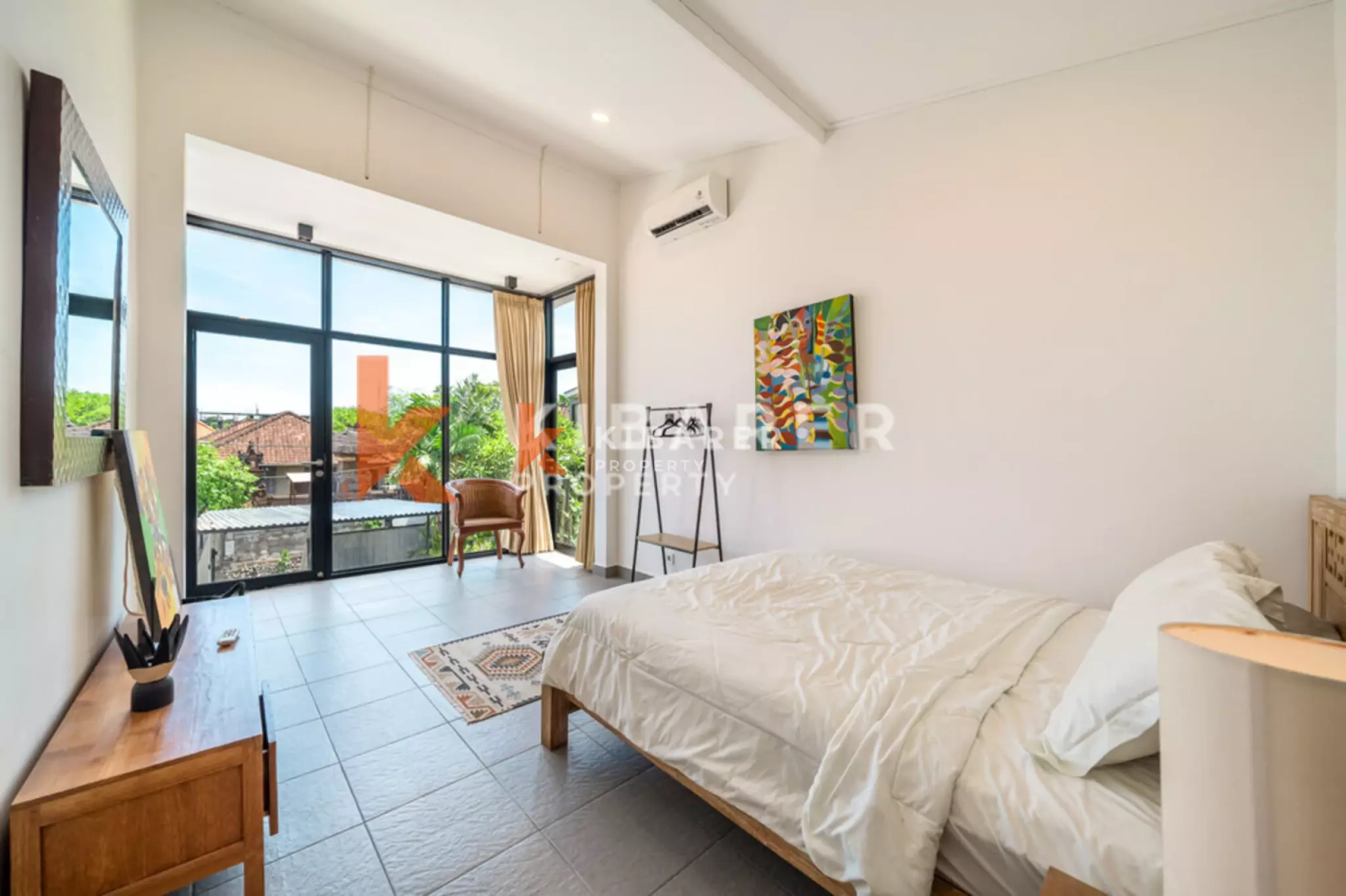 Koleksi Umalas - Vila Modern Lima Kamar Tidur dengan Ruang Kantor Pribadi