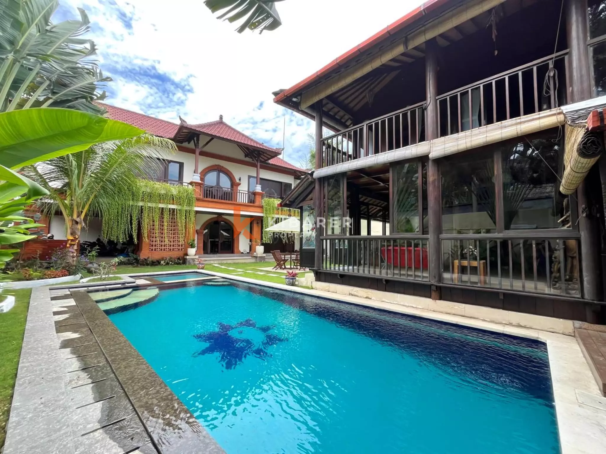 Five-Bedroom Villa Touched with Batak Cultural in the Heart of Berawa