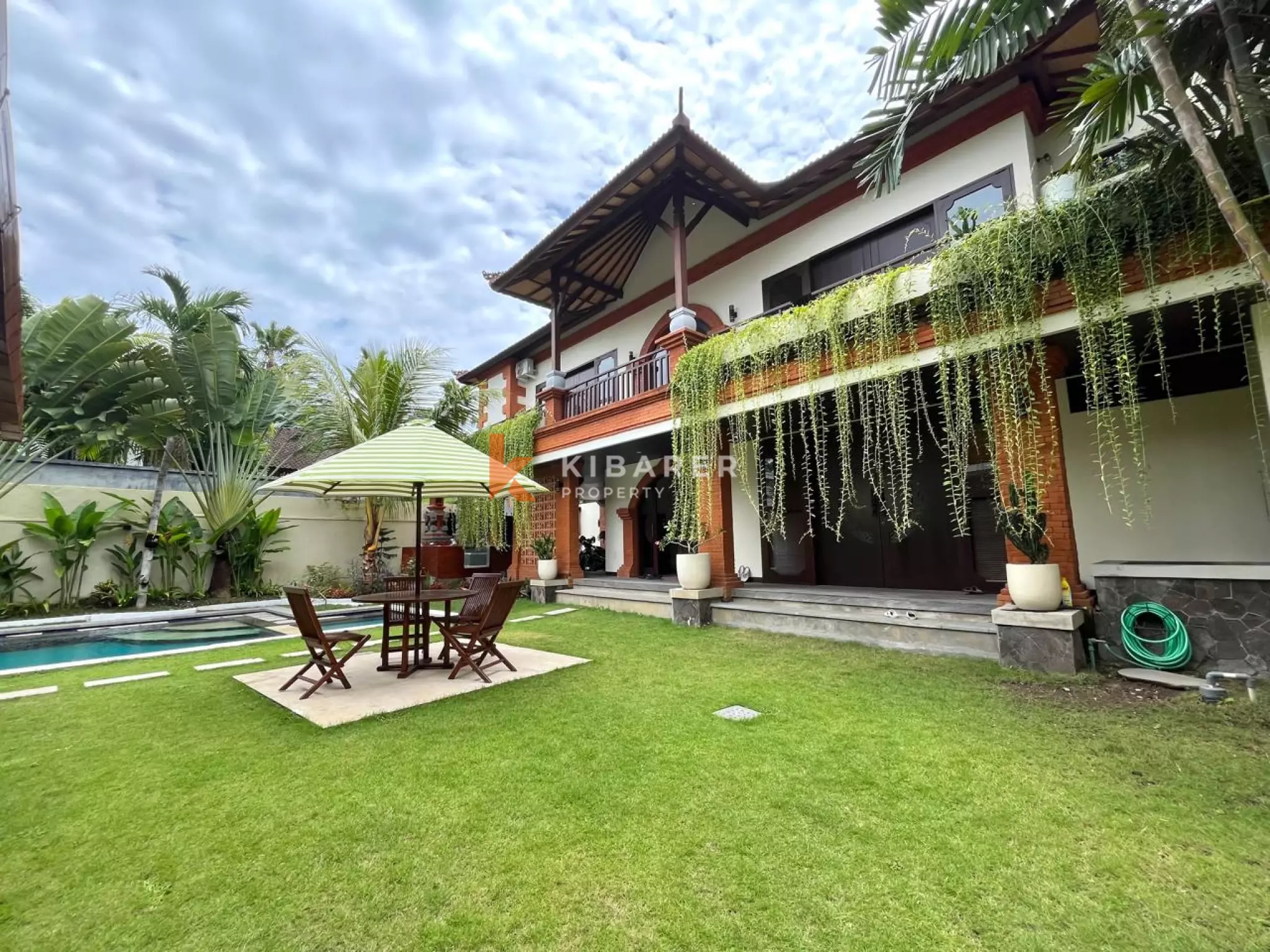 Five-Bedroom Villa Touched with Batak Cultural in the Heart of Berawa