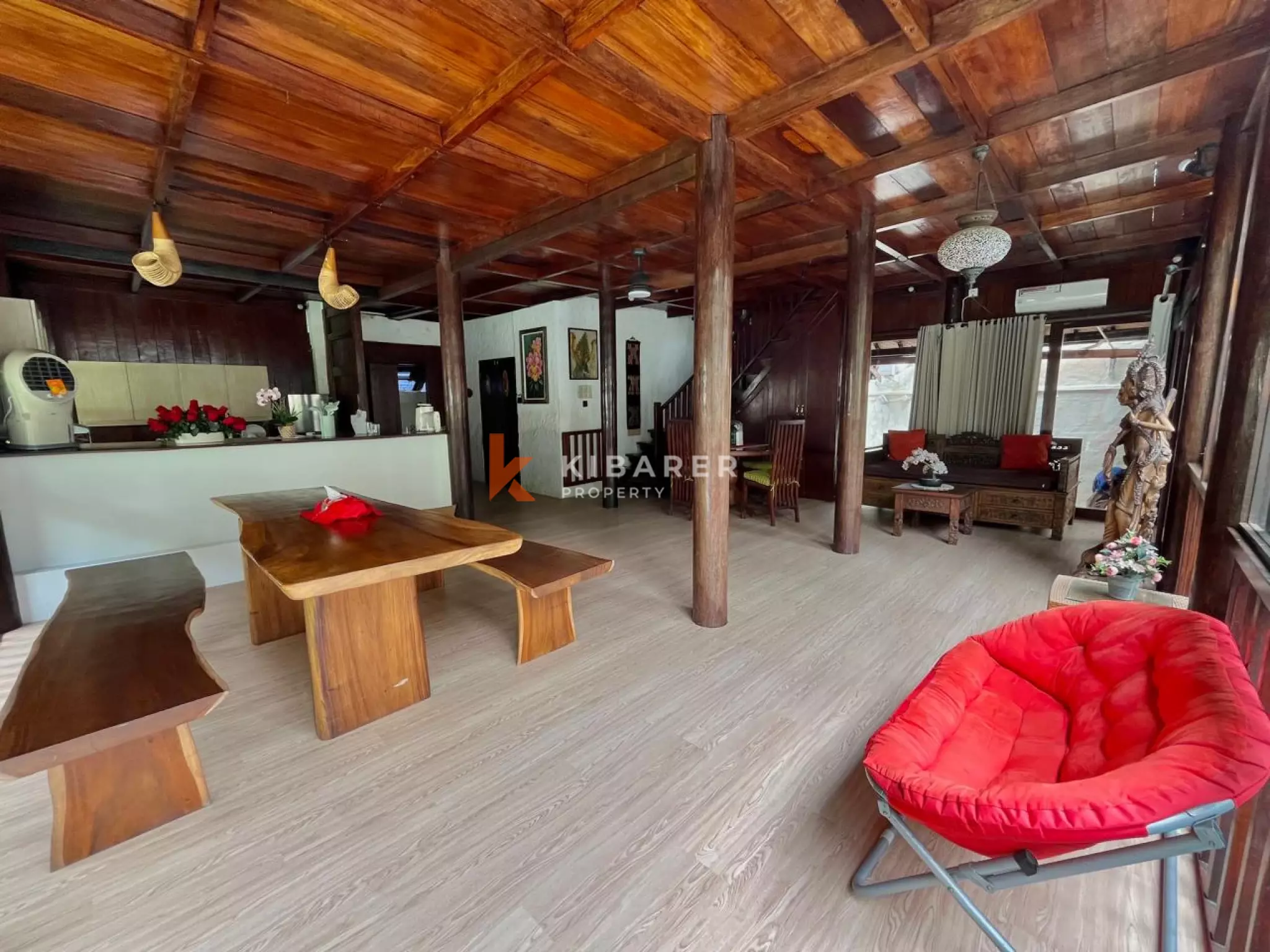 Five-Bedroom Villa Touched with Batak Cultural in the Heart of Berawa