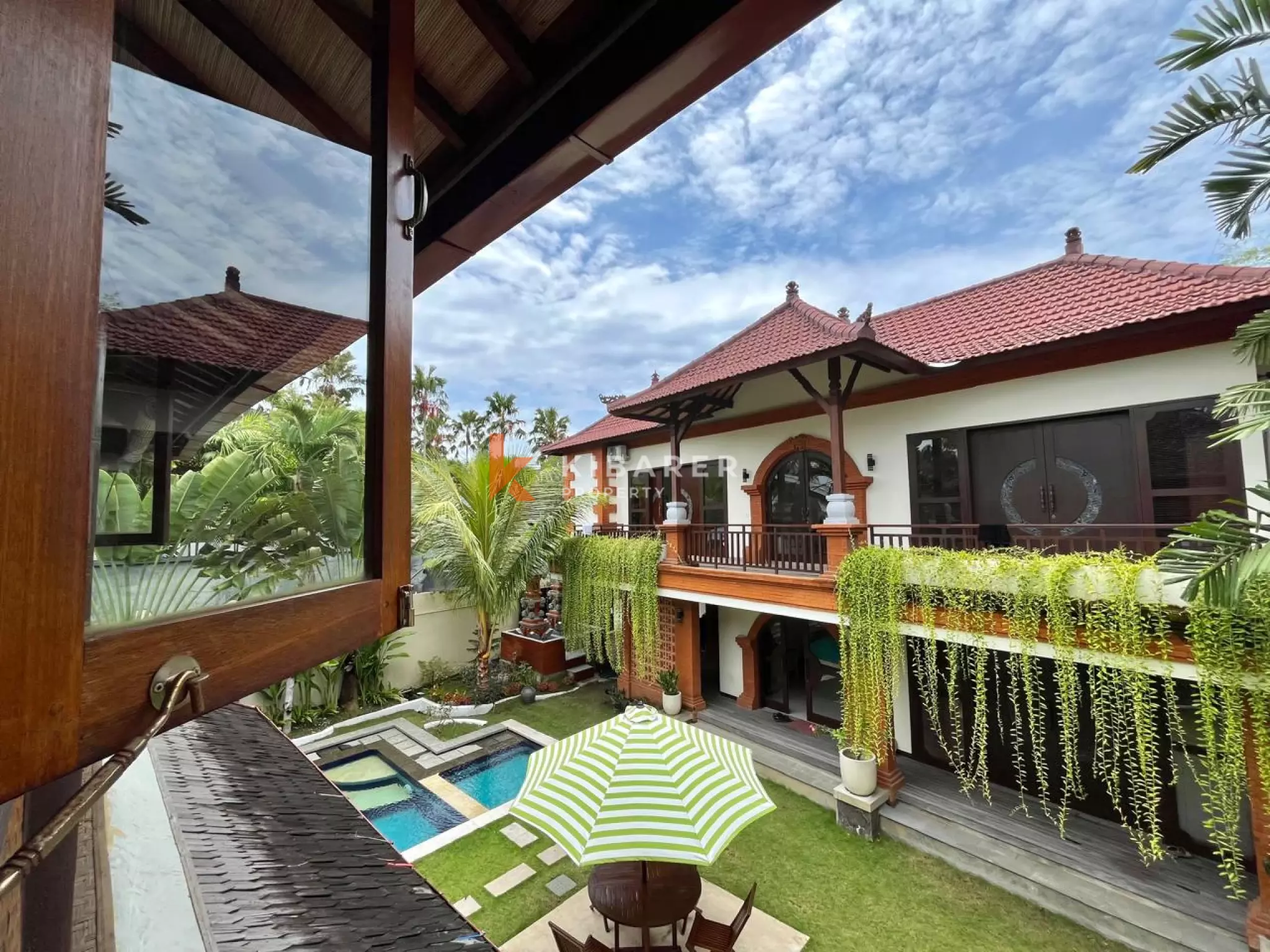 Five-Bedroom Villa Touched with Batak Cultural in the Heart of Berawa