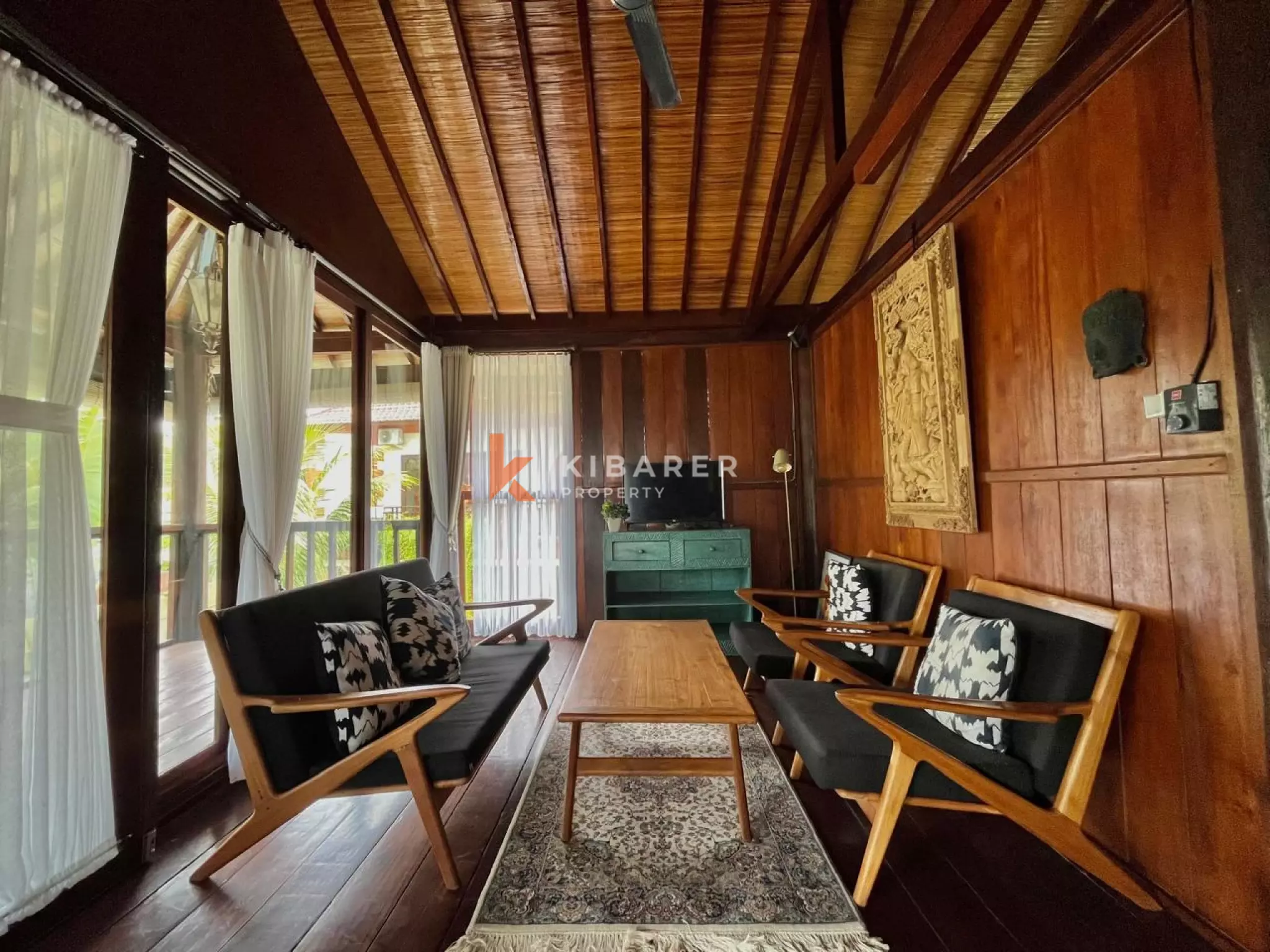 Five-Bedroom Villa Touched with Batak Cultural in the Heart of Berawa