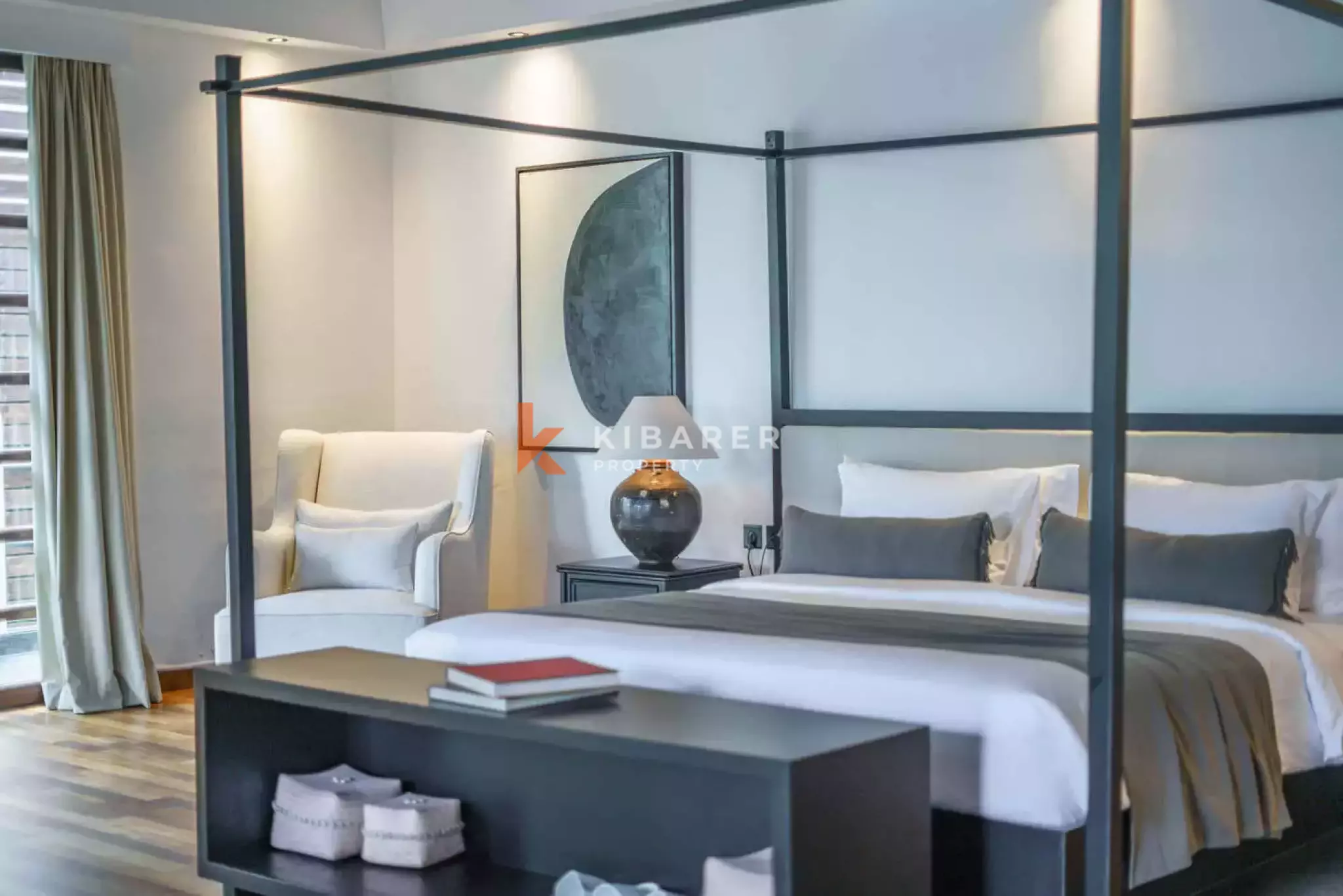 Vila Mewah Enam Kamar Tidur Berkelas di Umalas