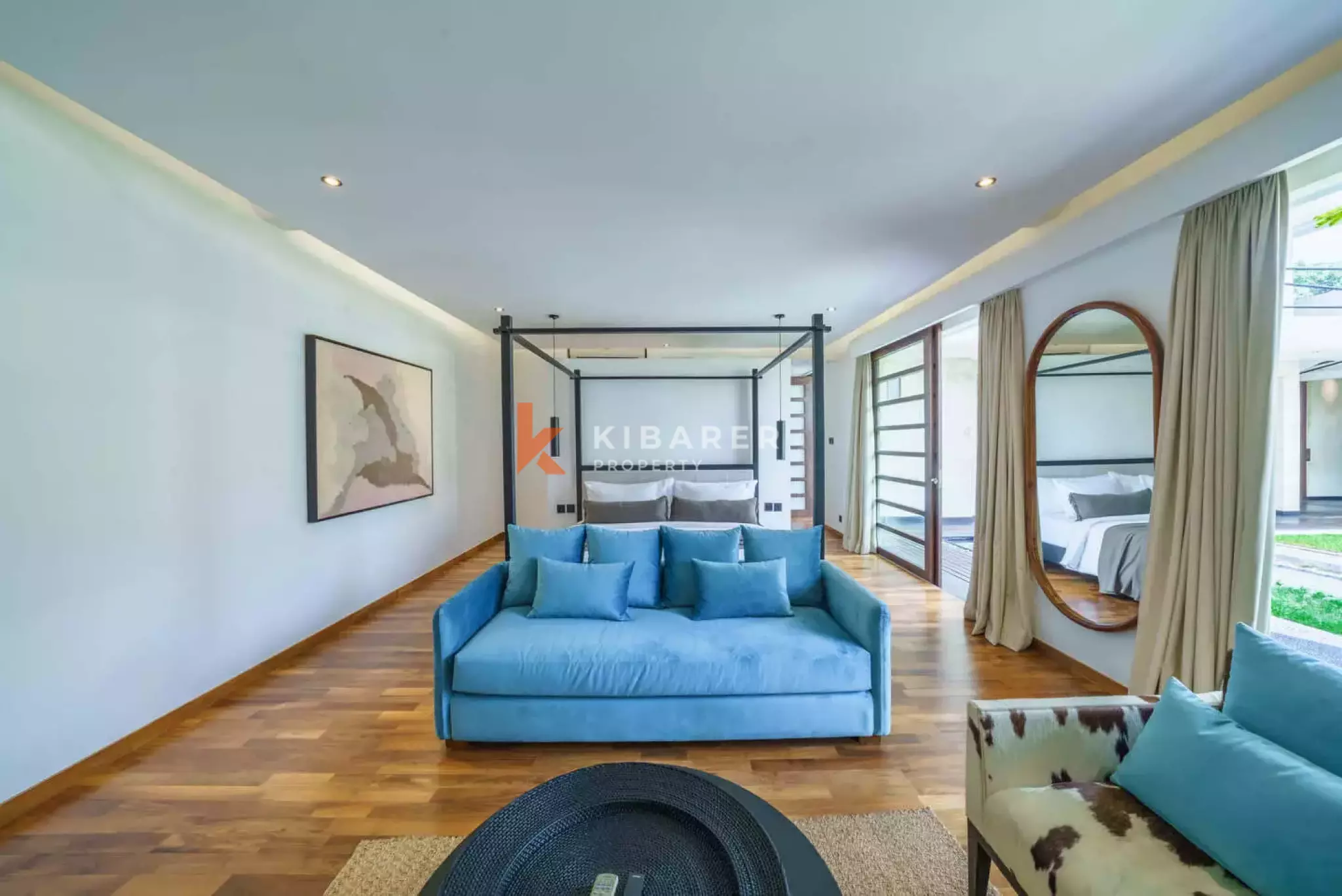 Vila Mewah Enam Kamar Tidur Berkelas di Umalas