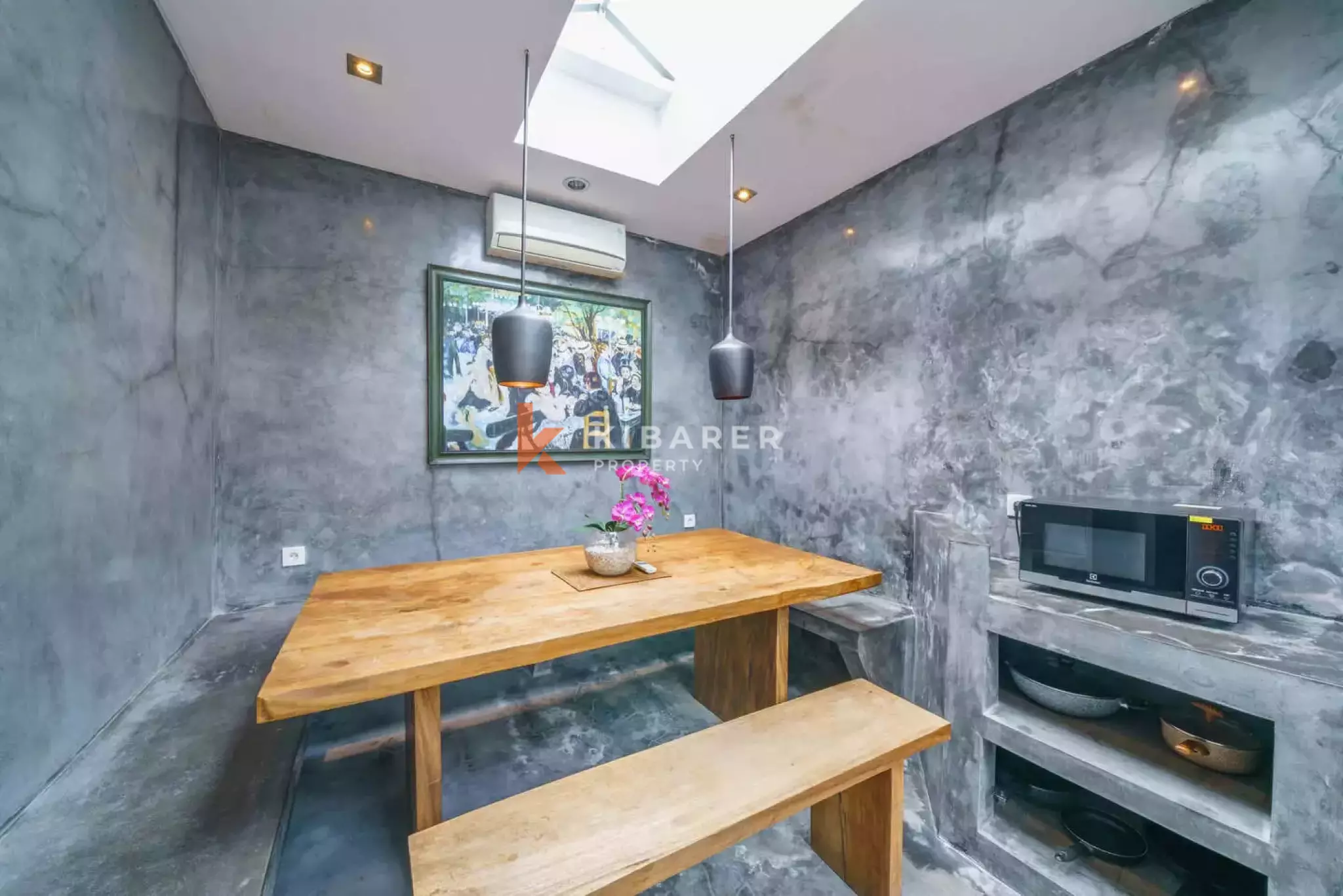 Vila Mewah Enam Kamar Tidur Berkelas di Umalas