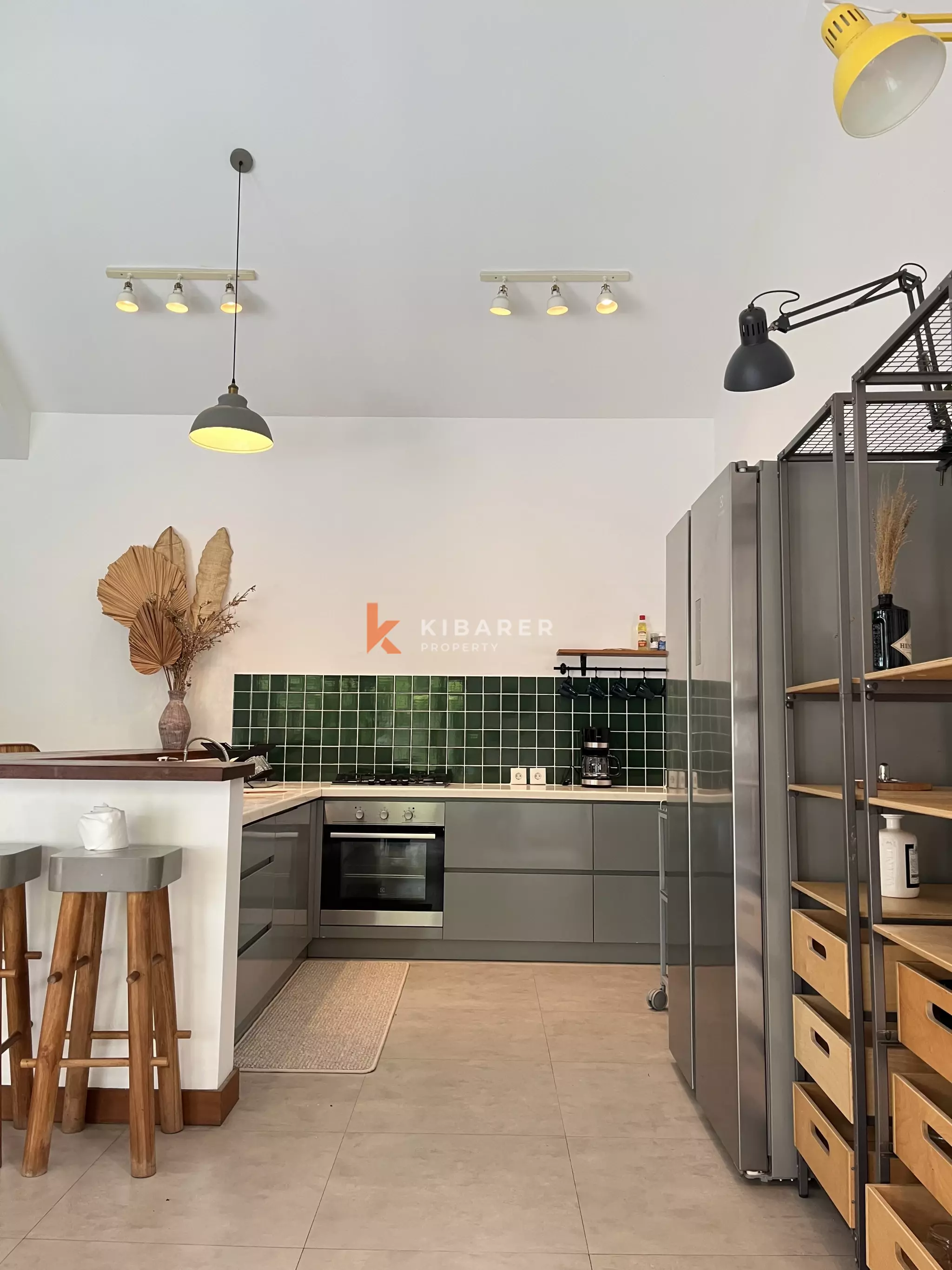 Prime Six-Bedroom Villa in the Heart of Berawa