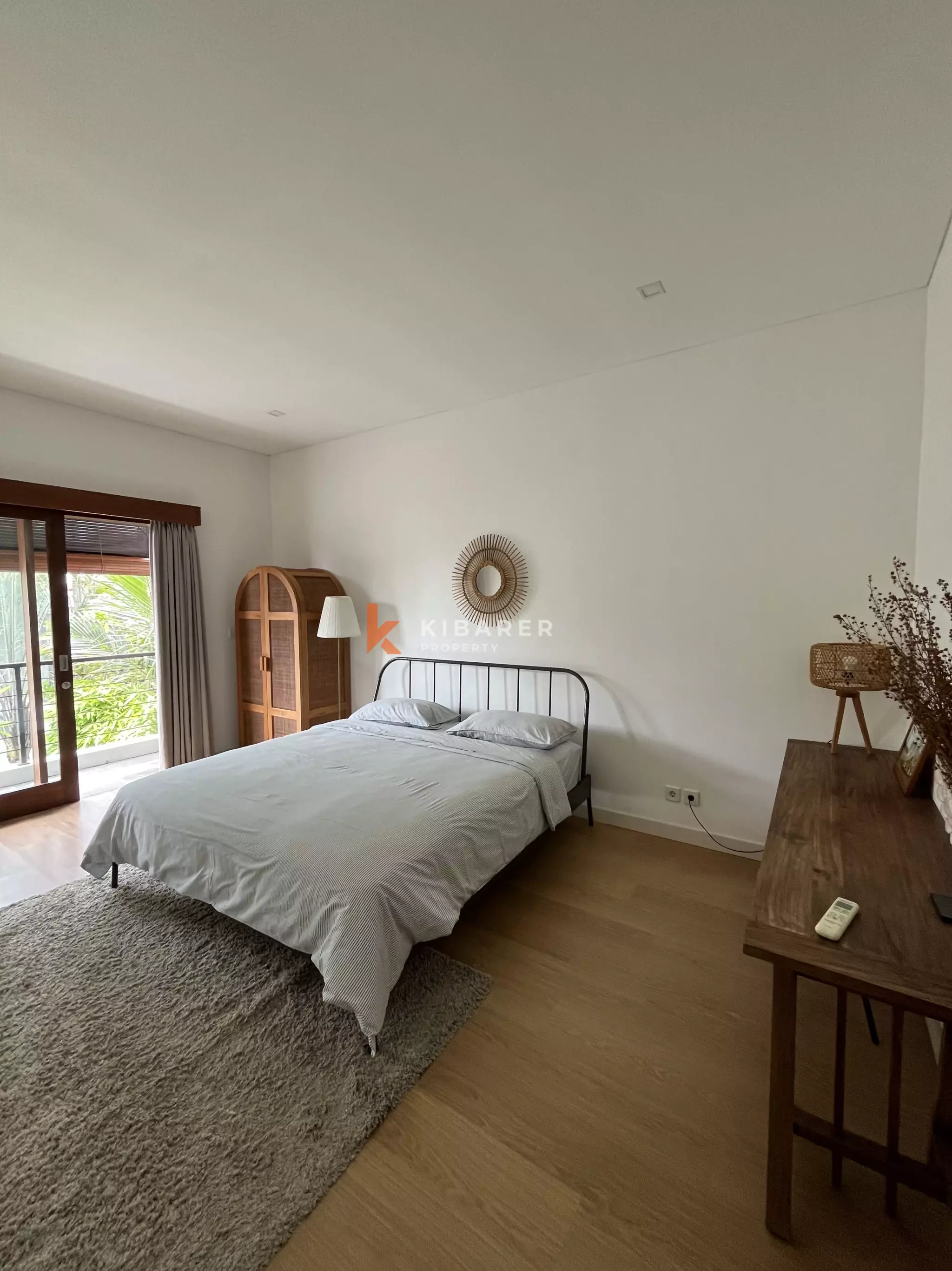 Prime Six-Bedroom Villa in the Heart of Berawa