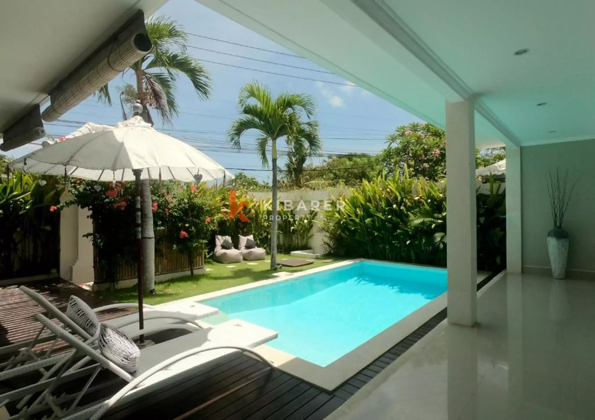 Prime Three-Bedroom Villa in Berawa Walking Distance to The Beach